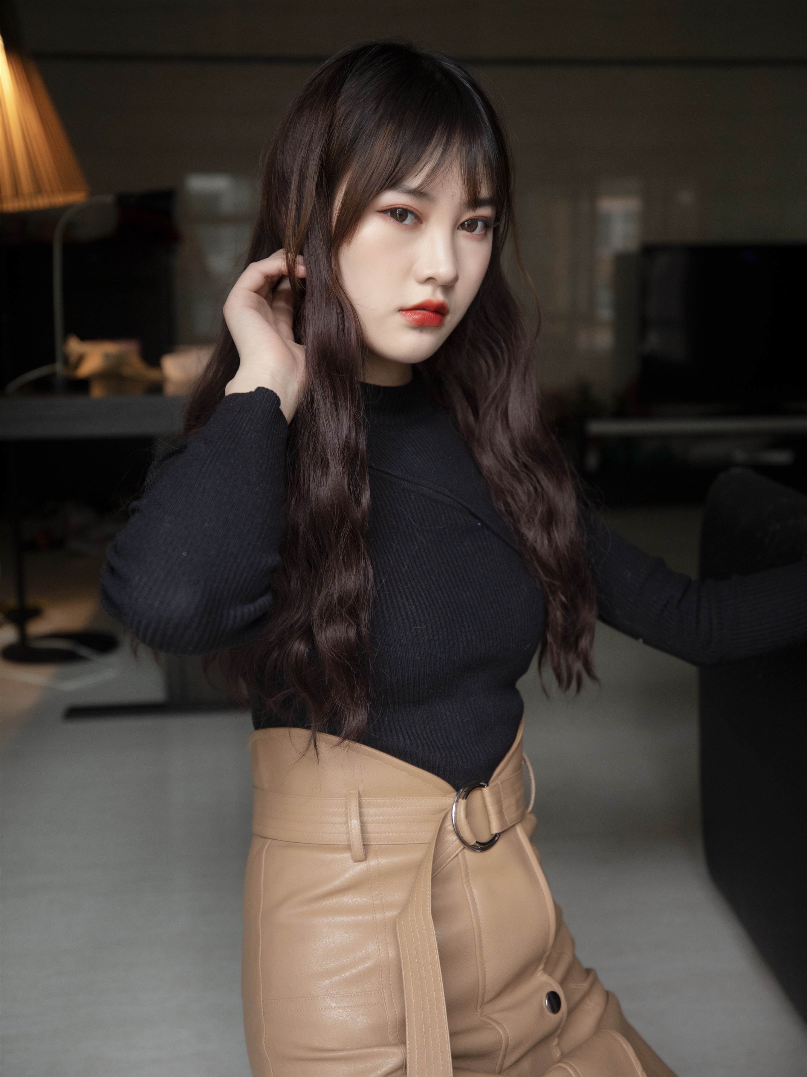 《旗袍丝脚丫》作品图