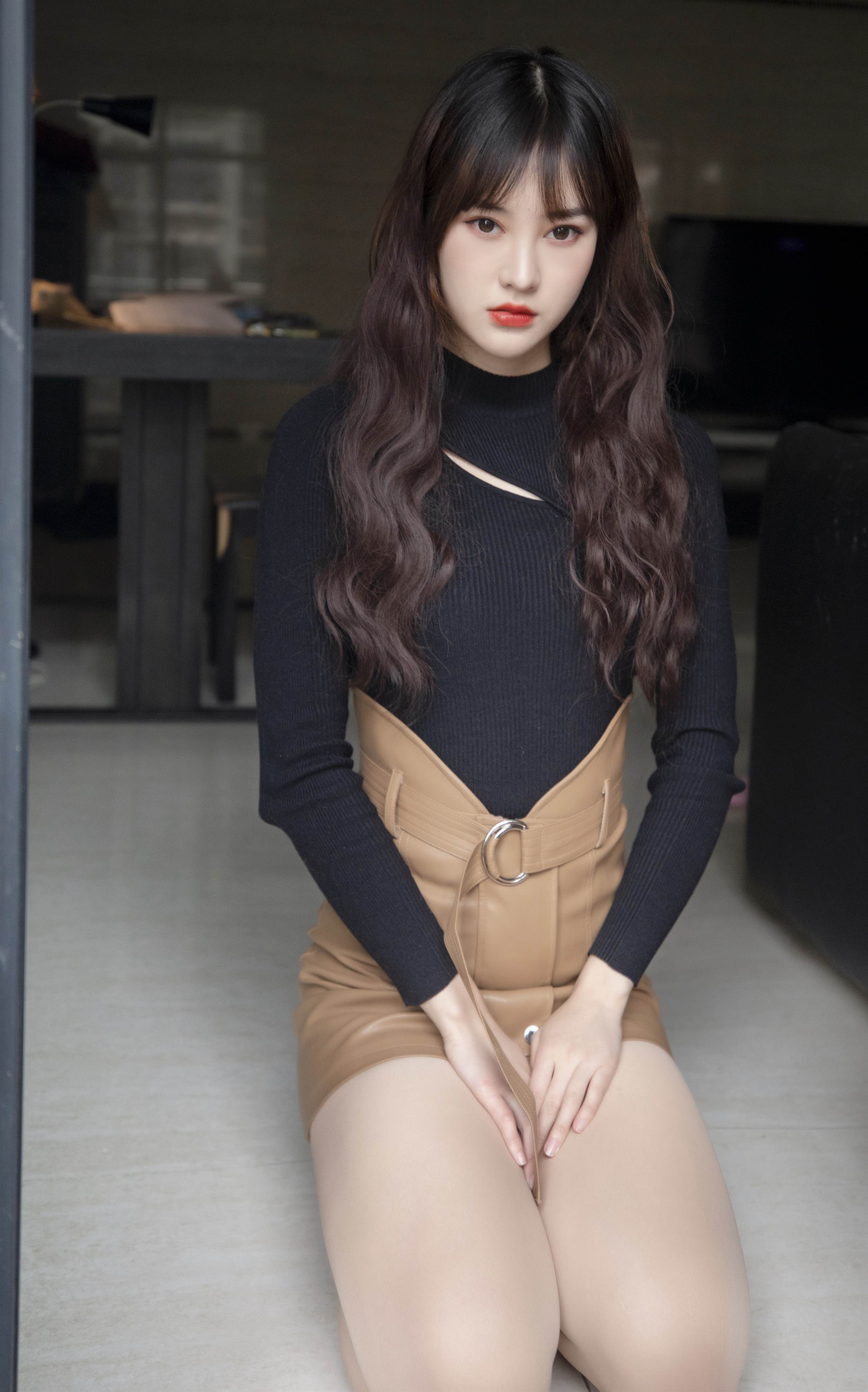 《旗袍丝脚丫》作品图