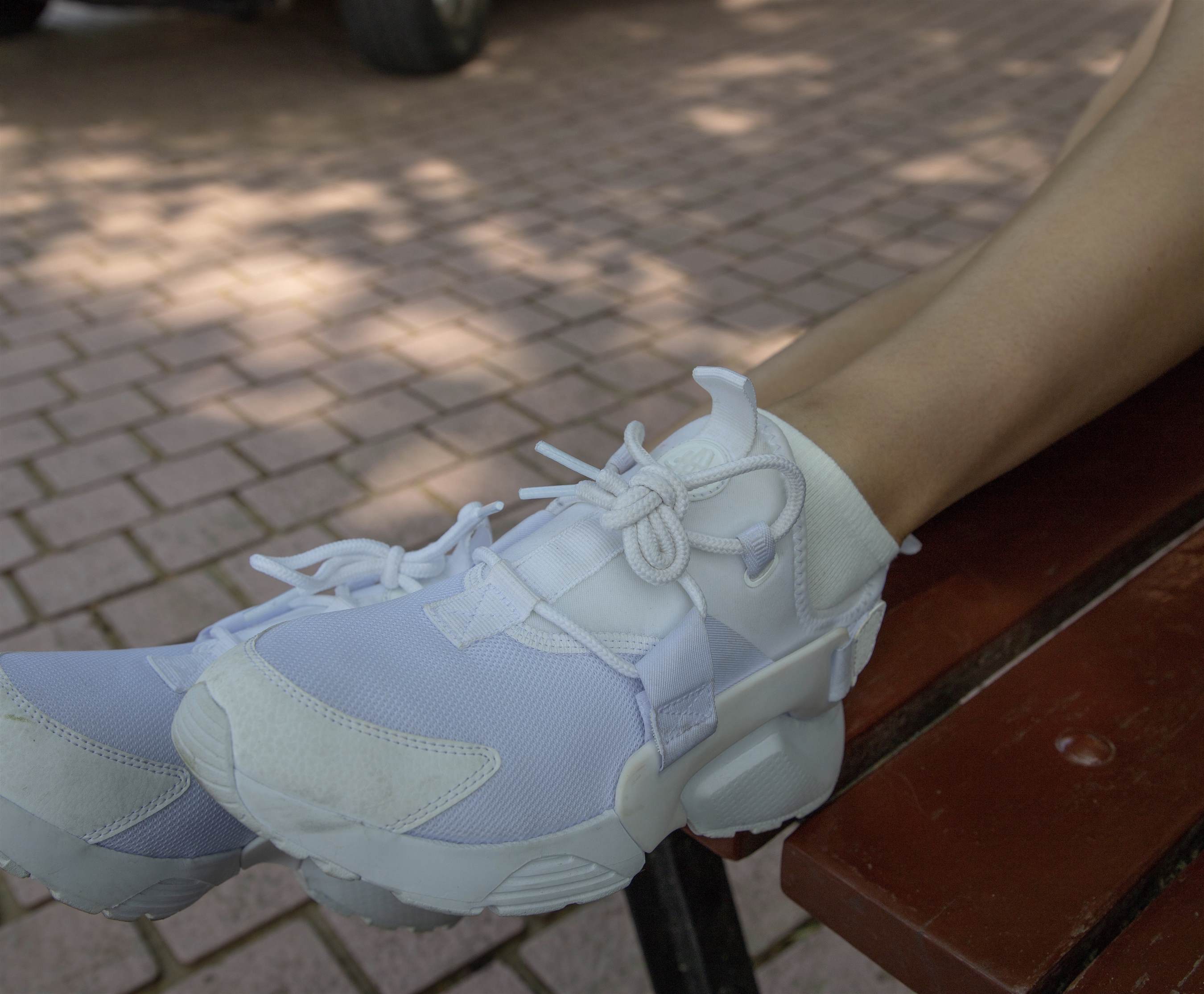 《风吹散你的秀发》作品图