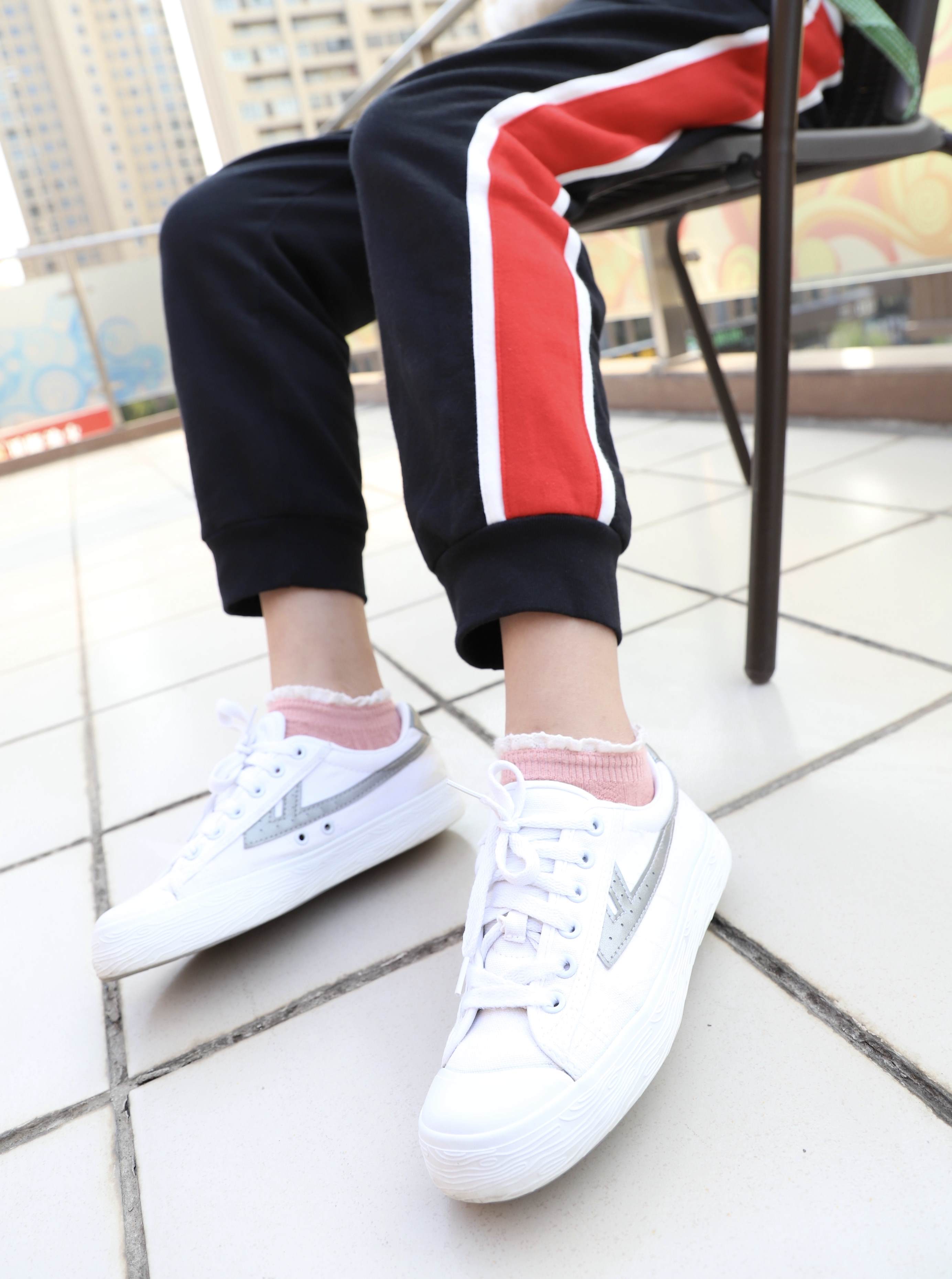 《棉袜の脱袜过程+视频1个》作品图