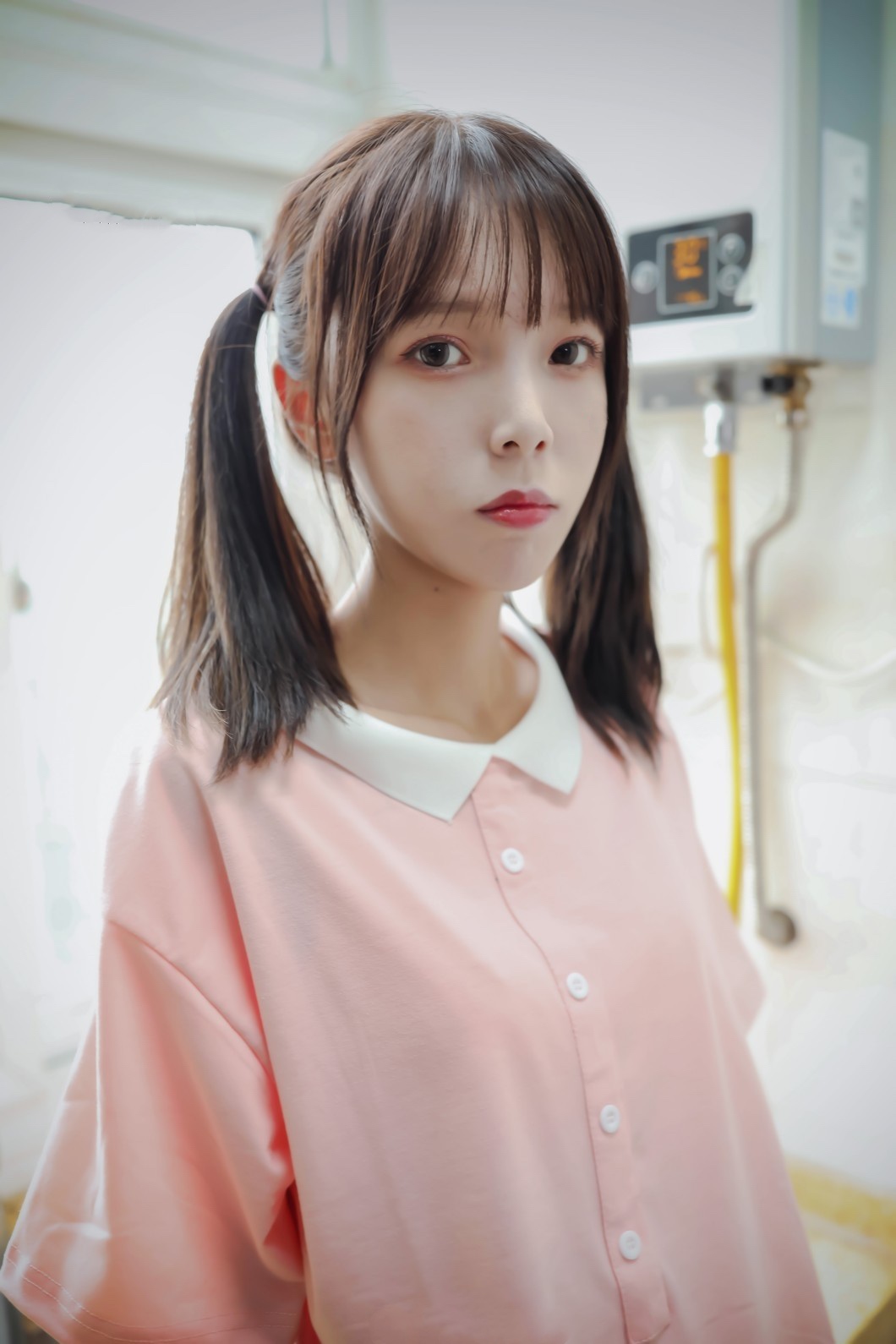 《嫩足玩酸奶》作品图