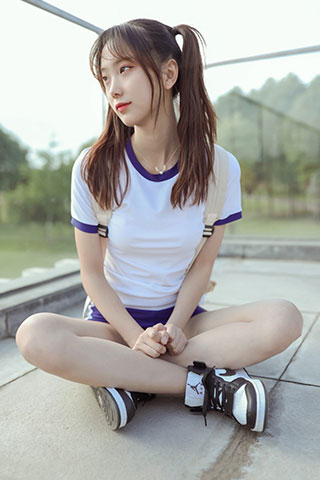 嫩足踏青