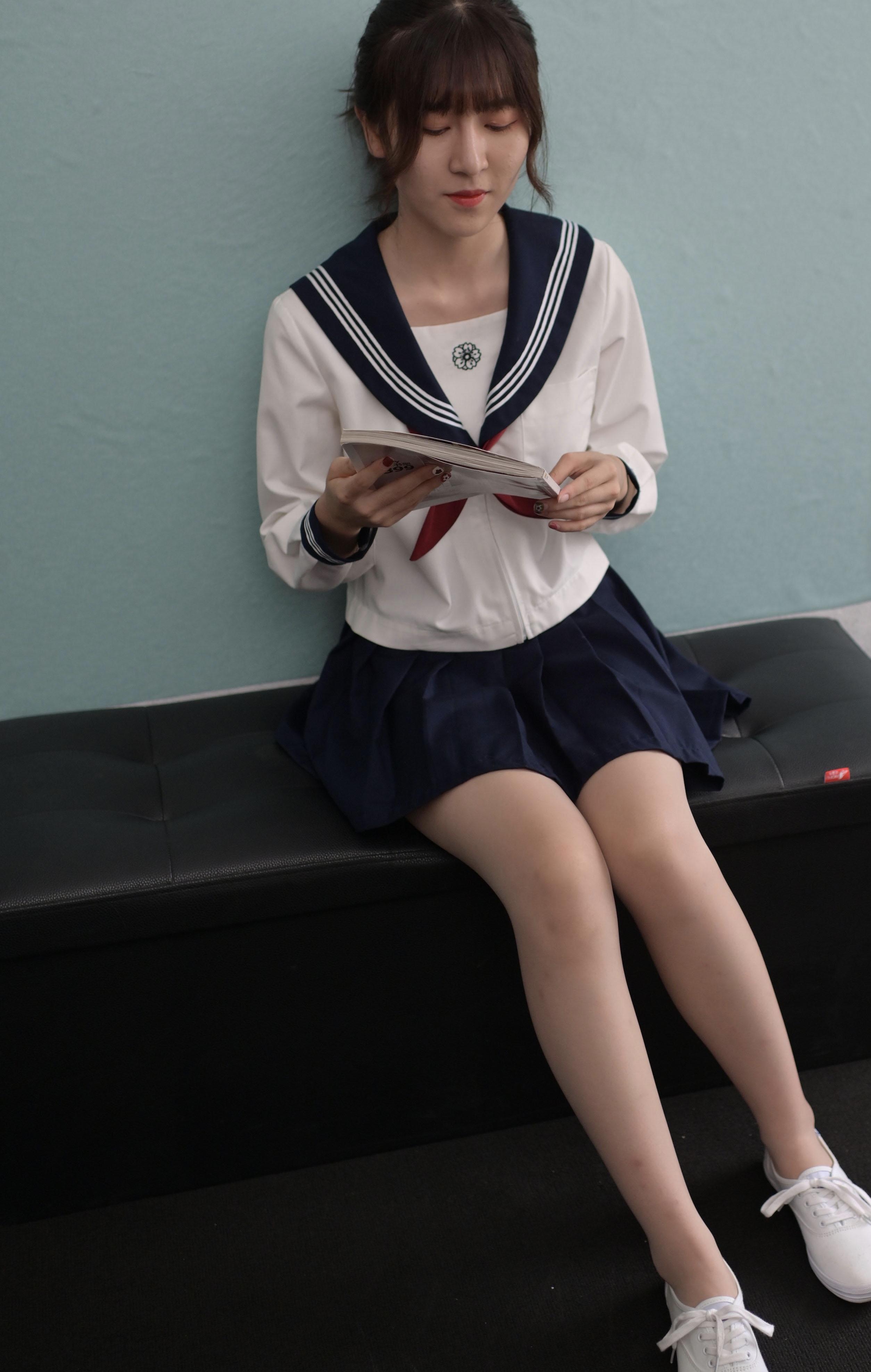 《日系JK制服の多套袜子脚》作品图