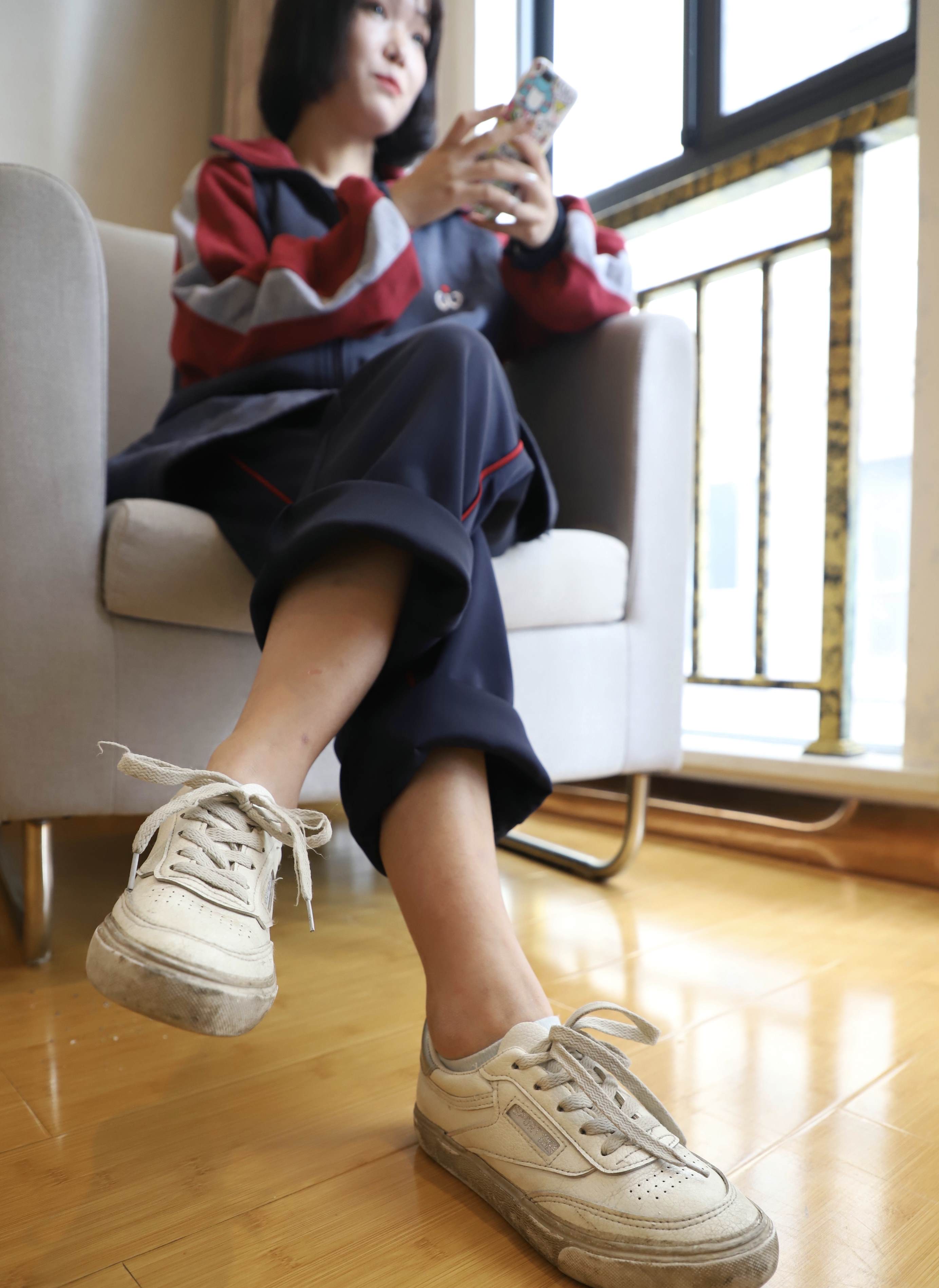 《校服棉袜互jio》作品图