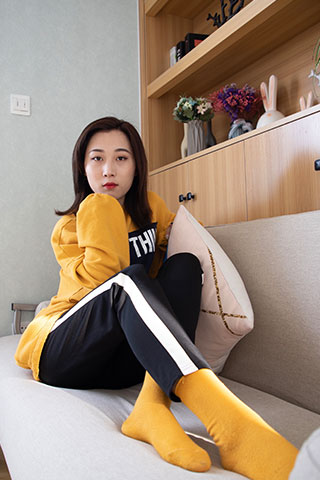 喜欢黄色的小师妹