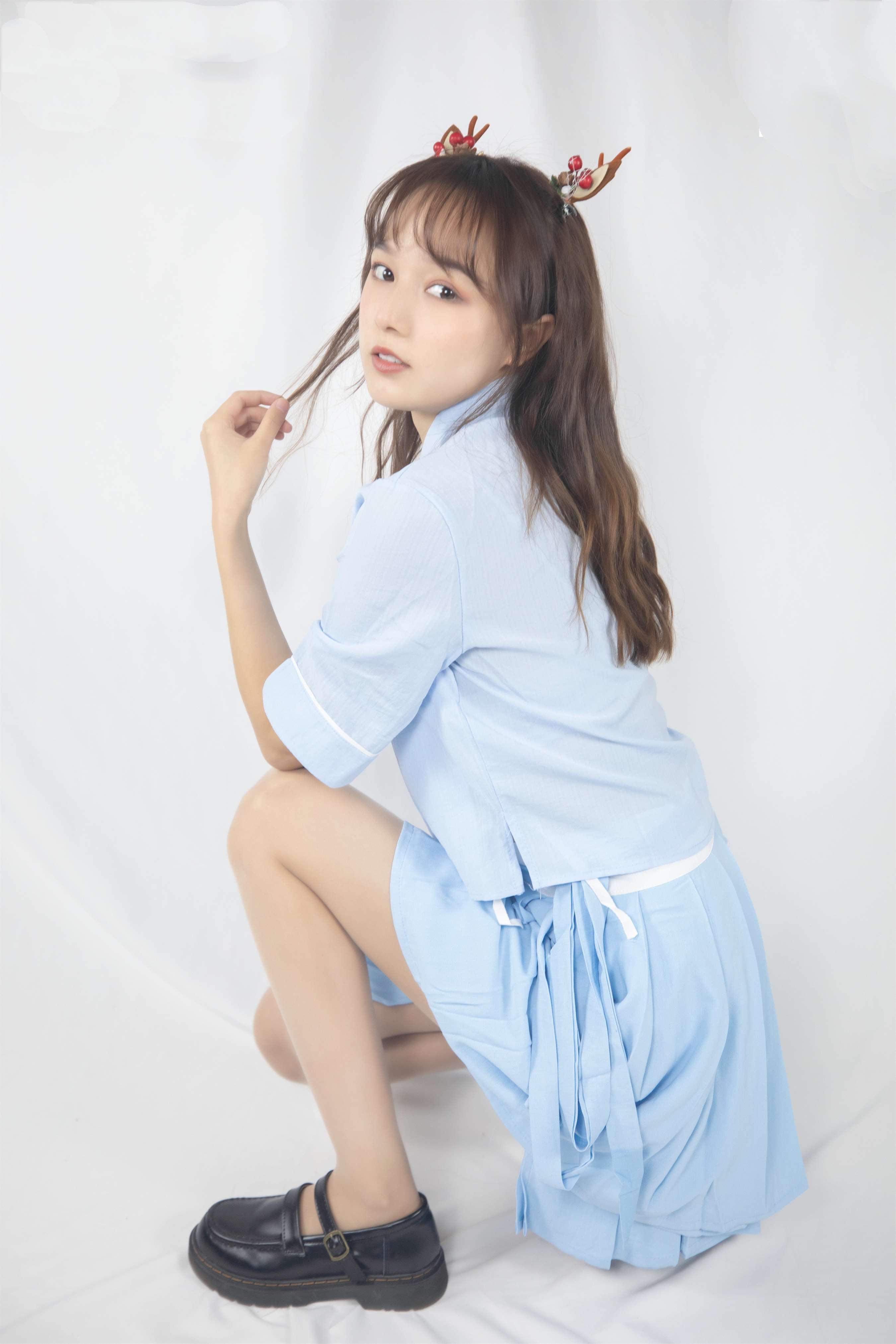 《JK鞋の丝脚丫》作品图