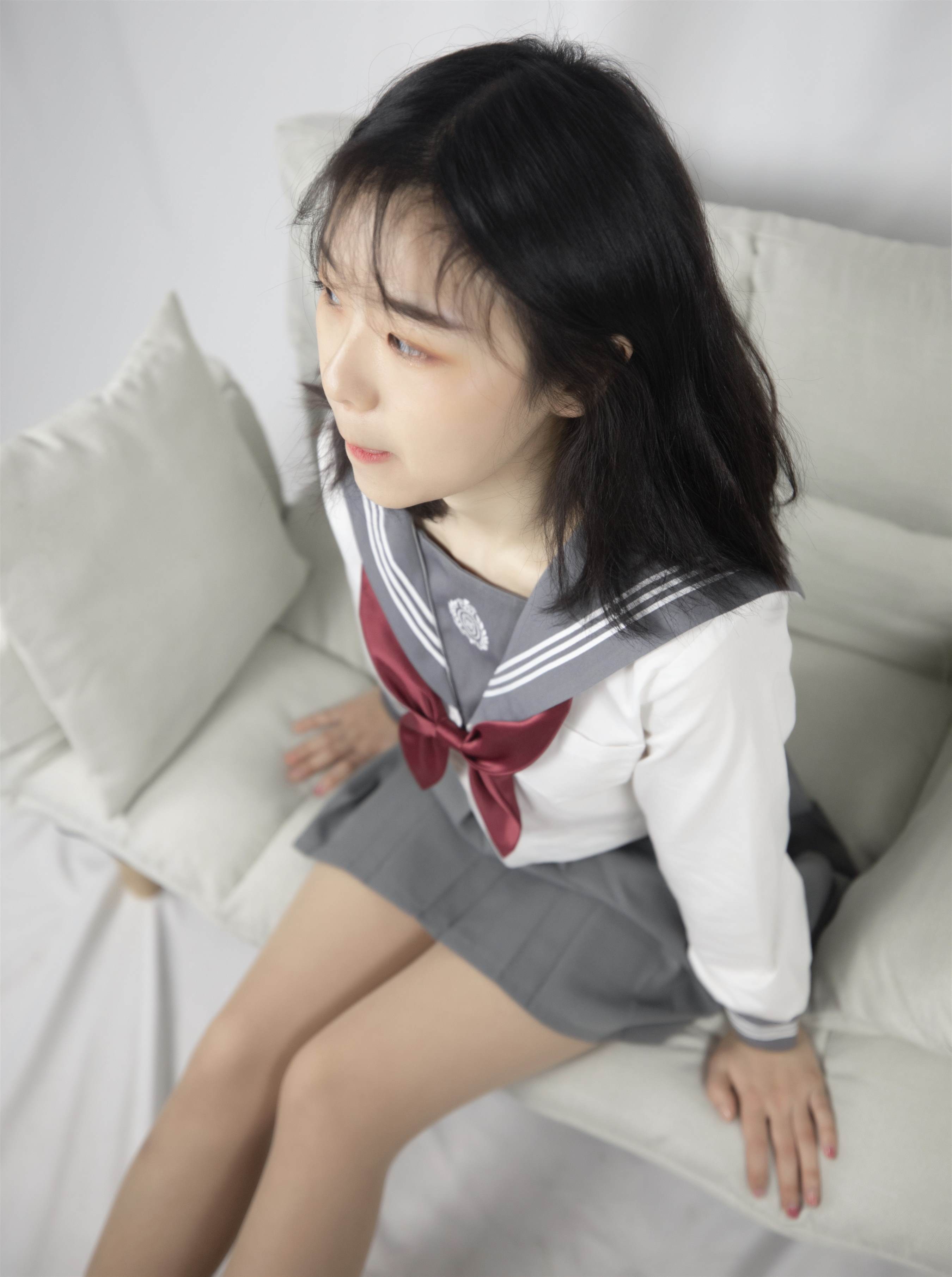 《清纯的JK制服女生+视频1个》作品图