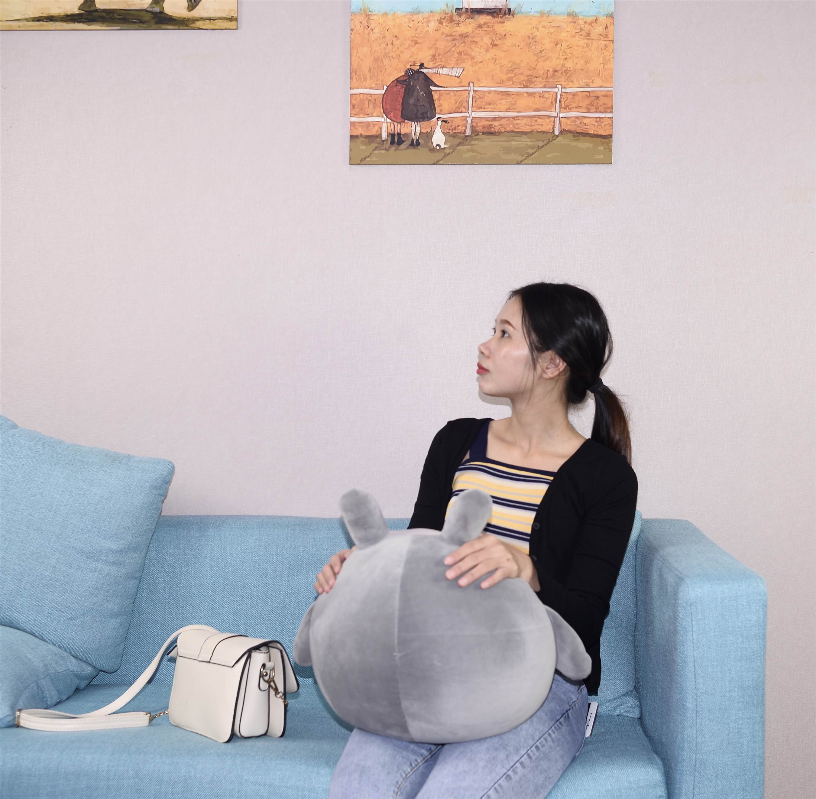 《牛仔裤の帆布鞋船袜脚》作品图