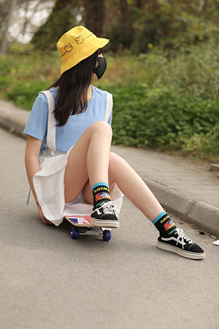 滑板棉袜脚丫