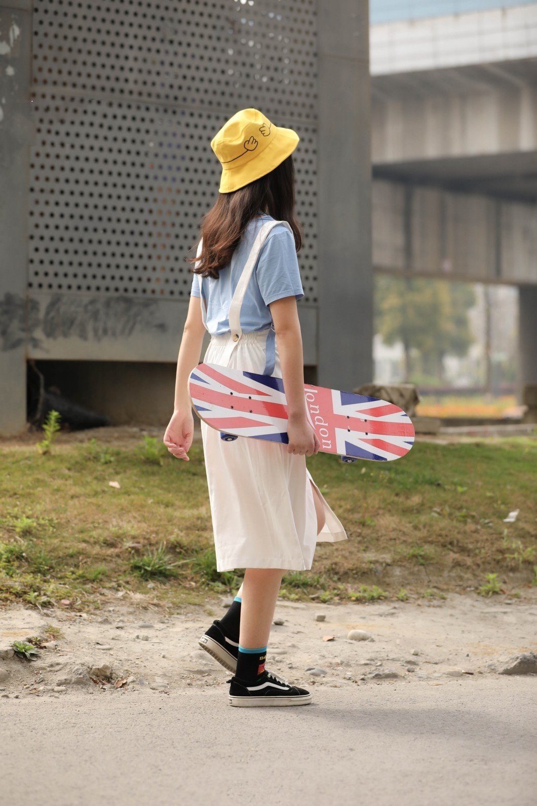 《滑板棉袜脚丫》作品图