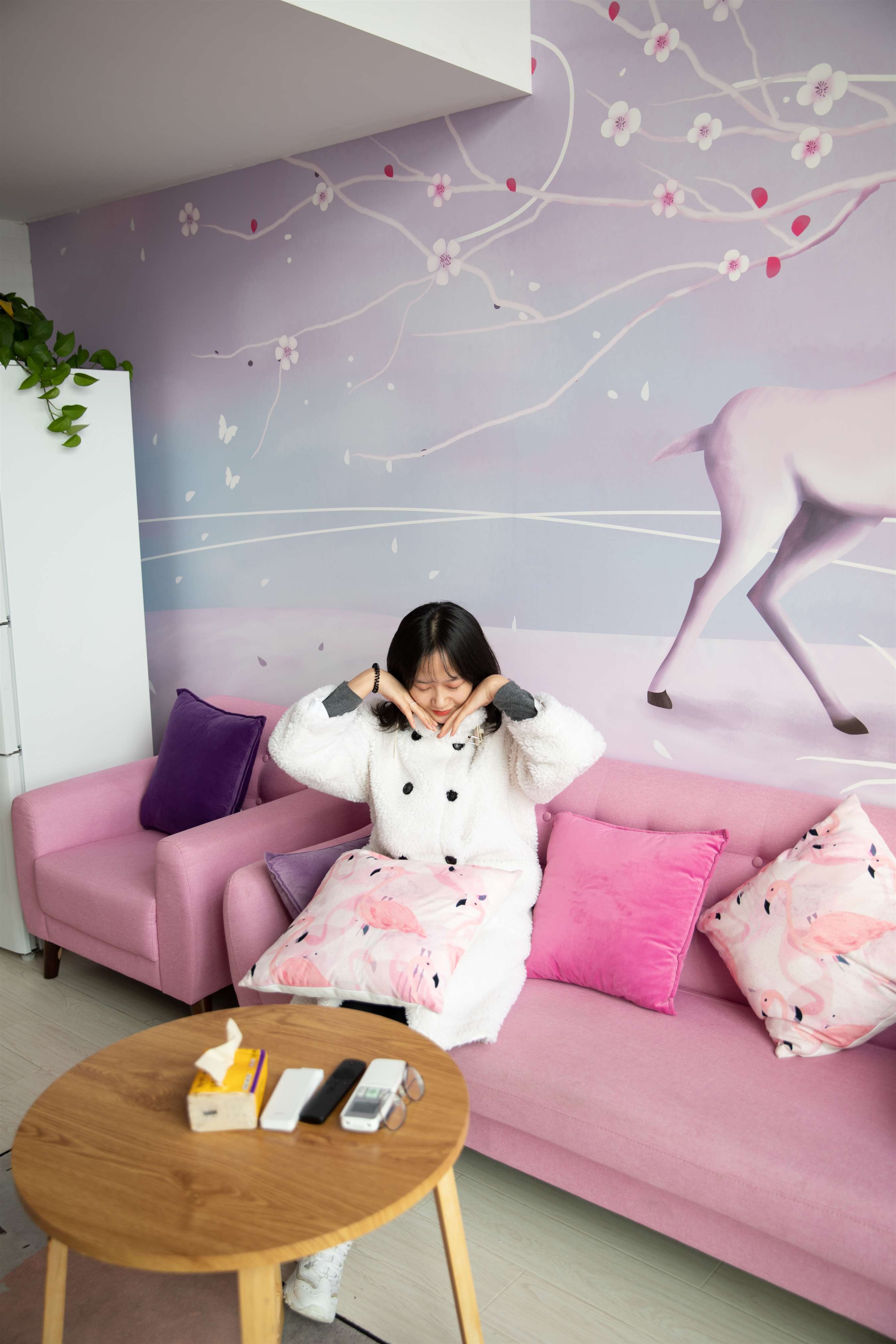 《沙发上的斑点袜【视频5个仅限VIP下载】》作品图