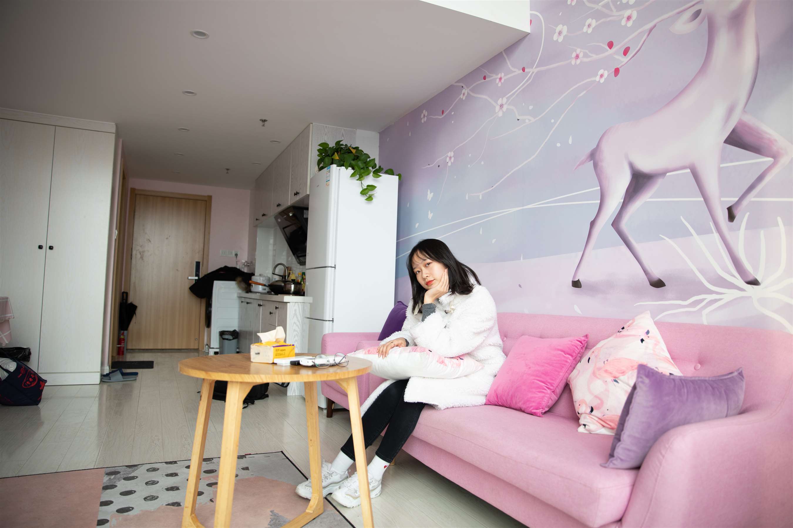 《沙发上的斑点袜【视频5个仅限VIP下载】》作品图