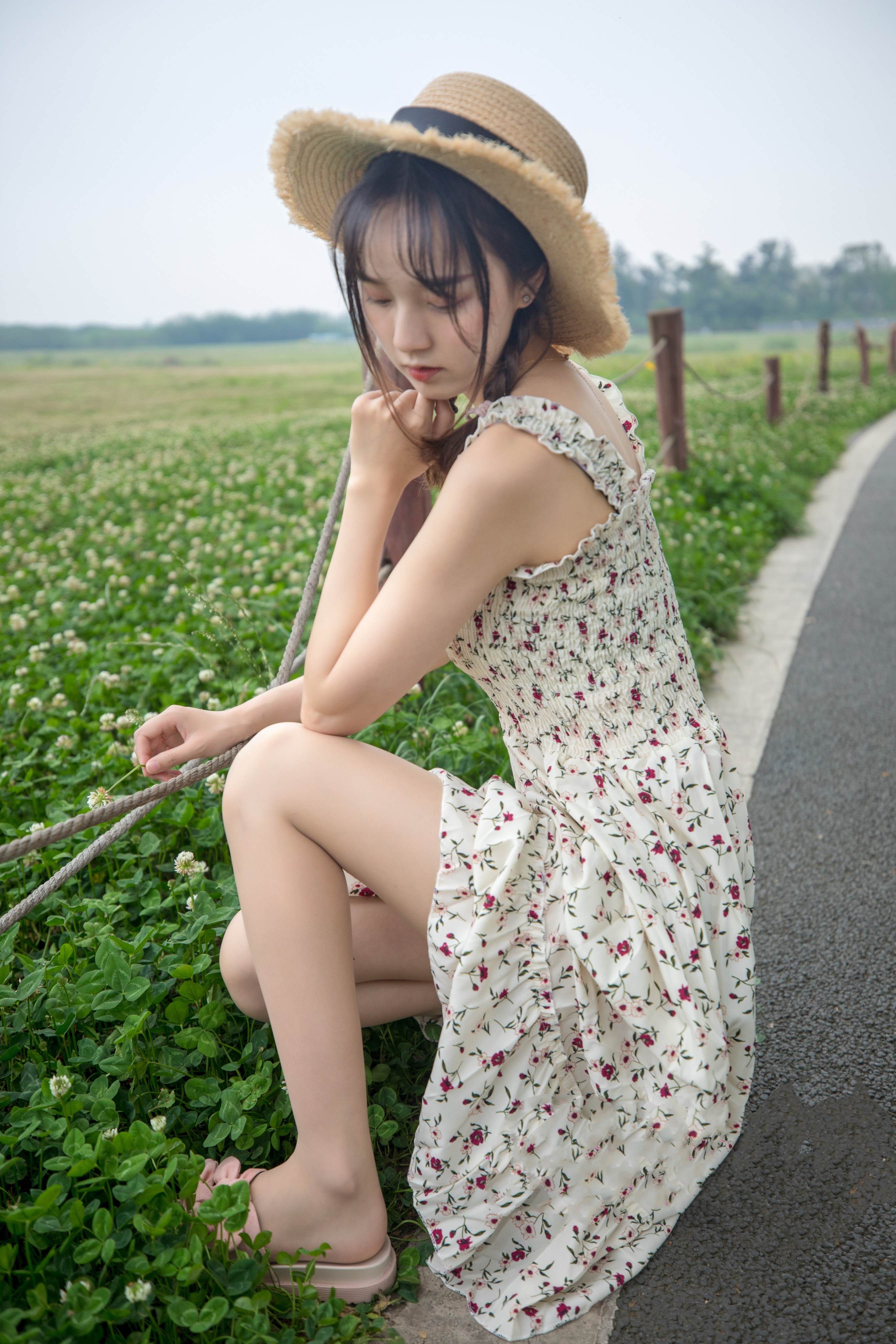 《田园小萌妹【花絮1个网盘下载】》作品图