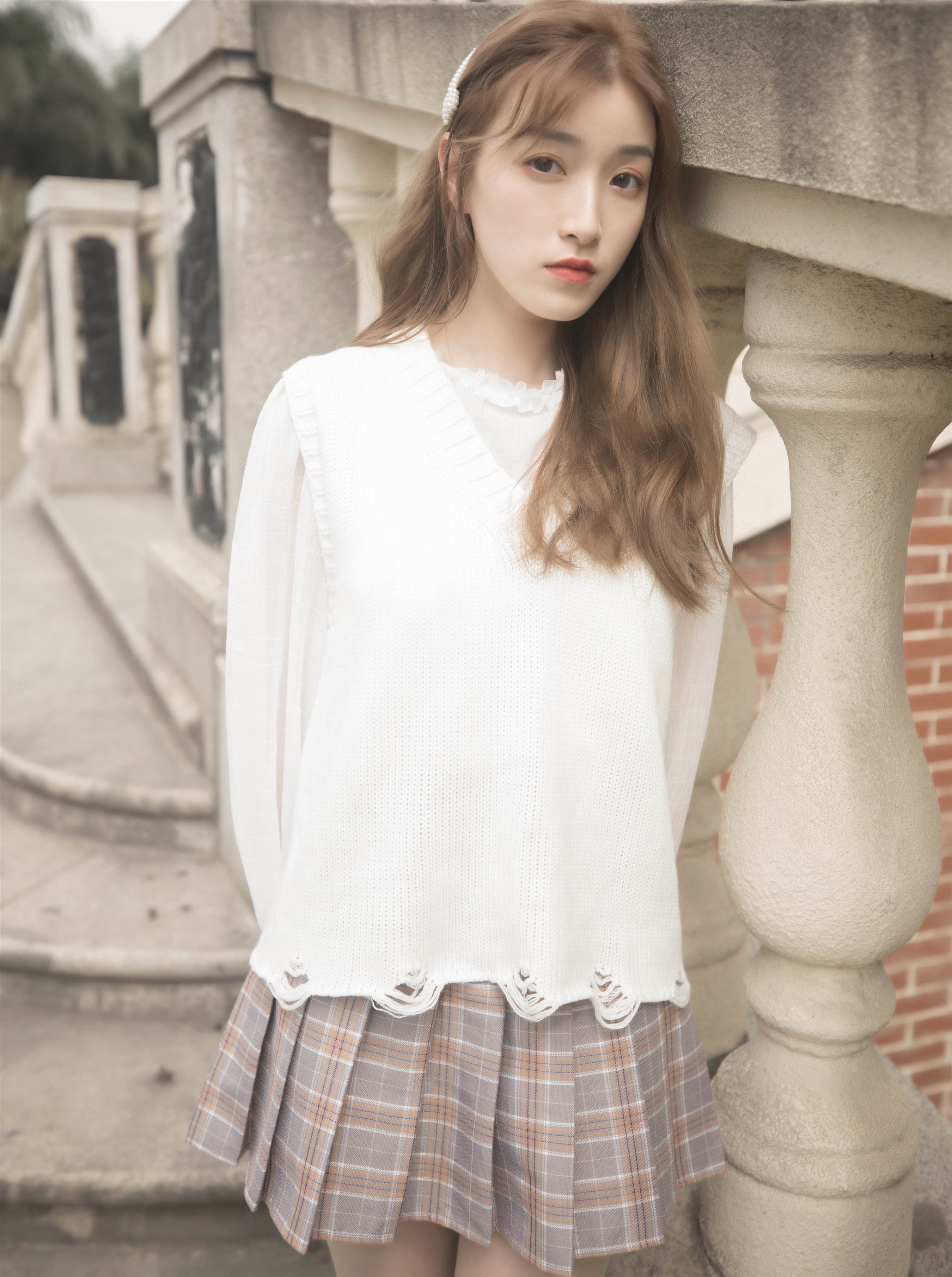 《布鞋の丝袜脚》作品图