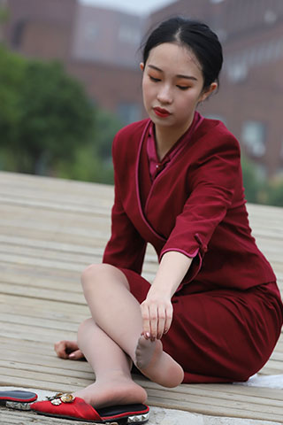 小姐姐职业女裙の丝脚丫