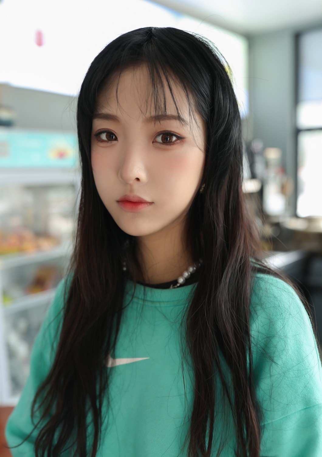 《板鞋の斑点袜》作品图