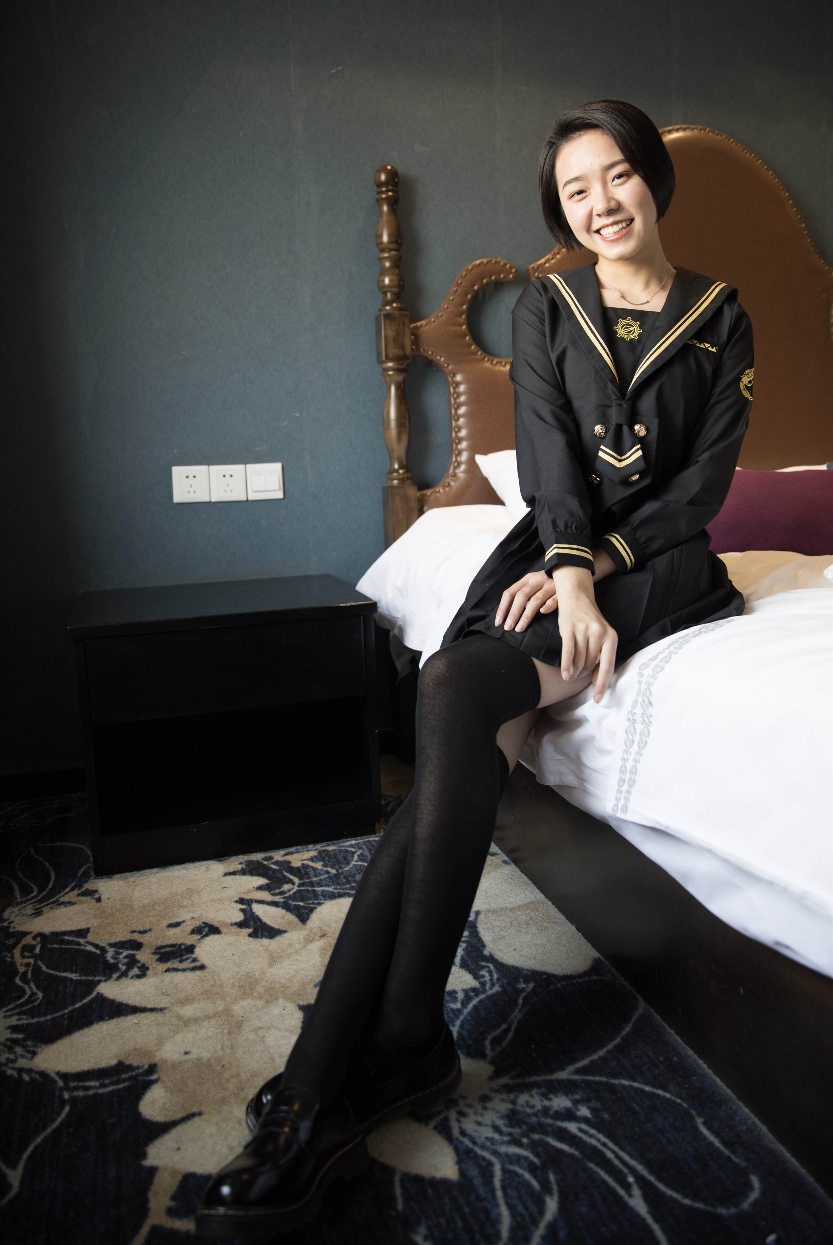 《JK制服の黑丝的*惑【花絮1个网盘下载】》作品图