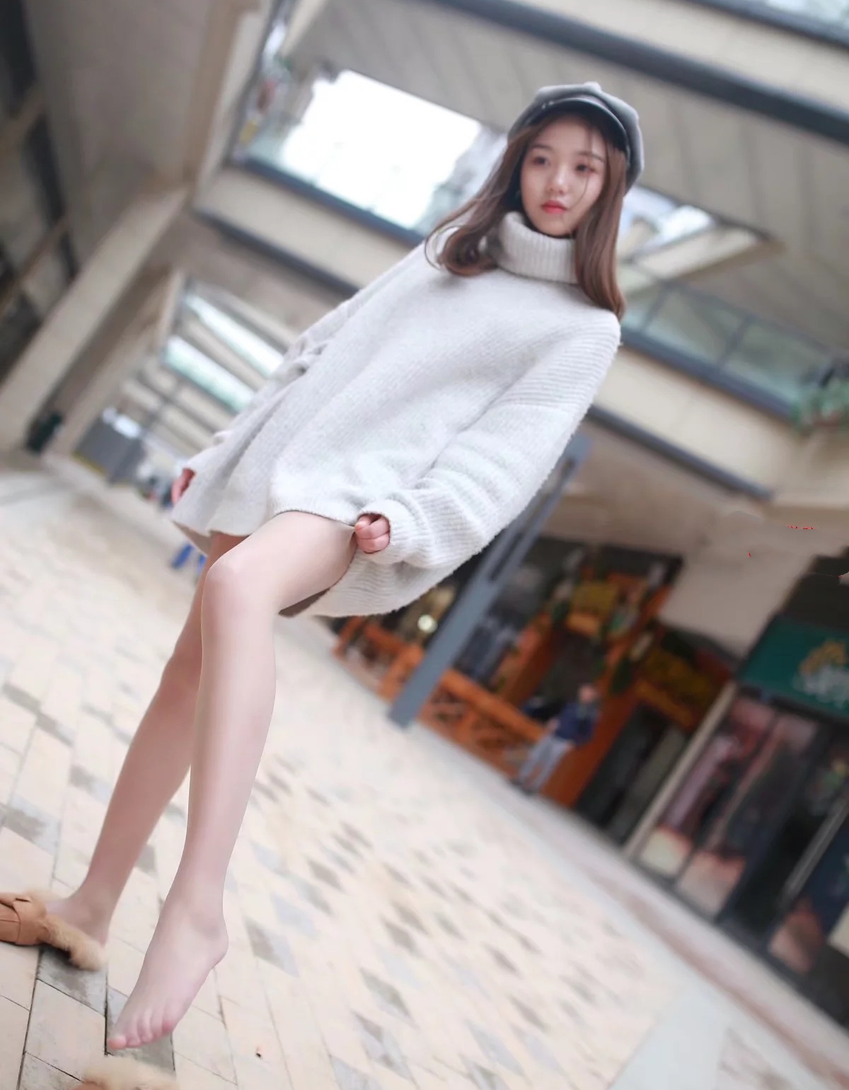 《毛毛鞋の丝足》作品图