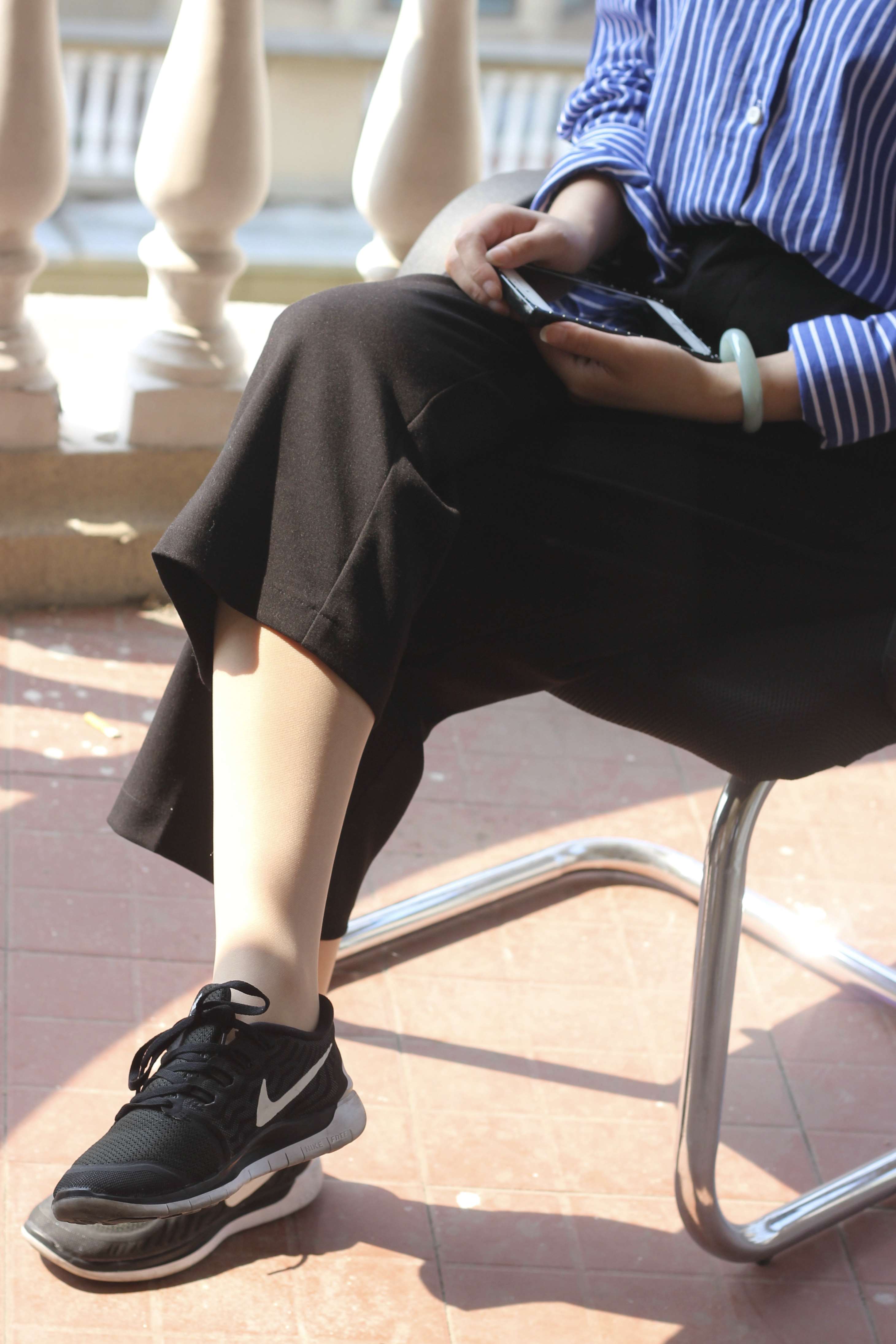 《天台晒太阳》作品图