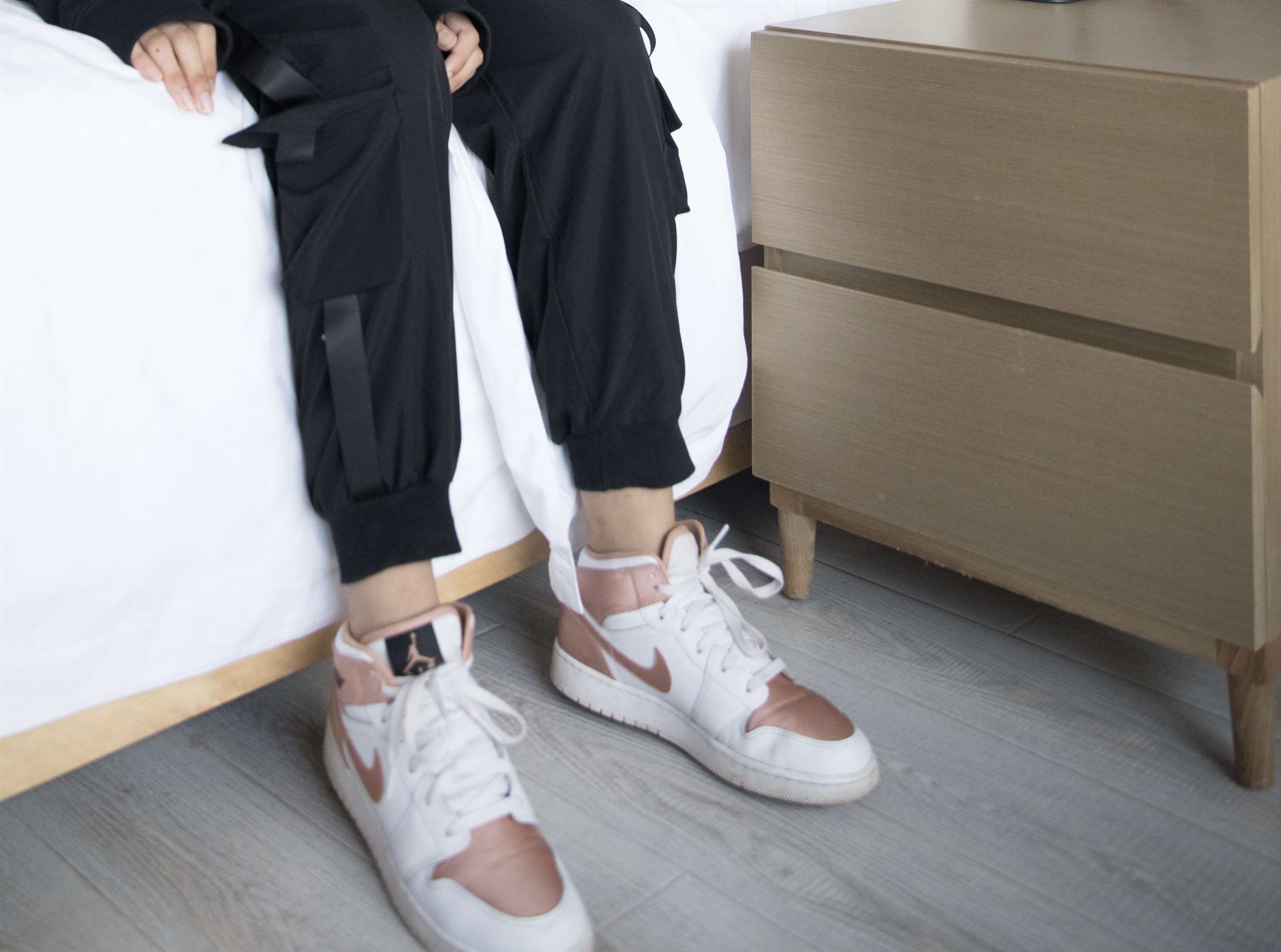 《球鞋运动装の棉袜脚【视频1个网盘下载】》作品图