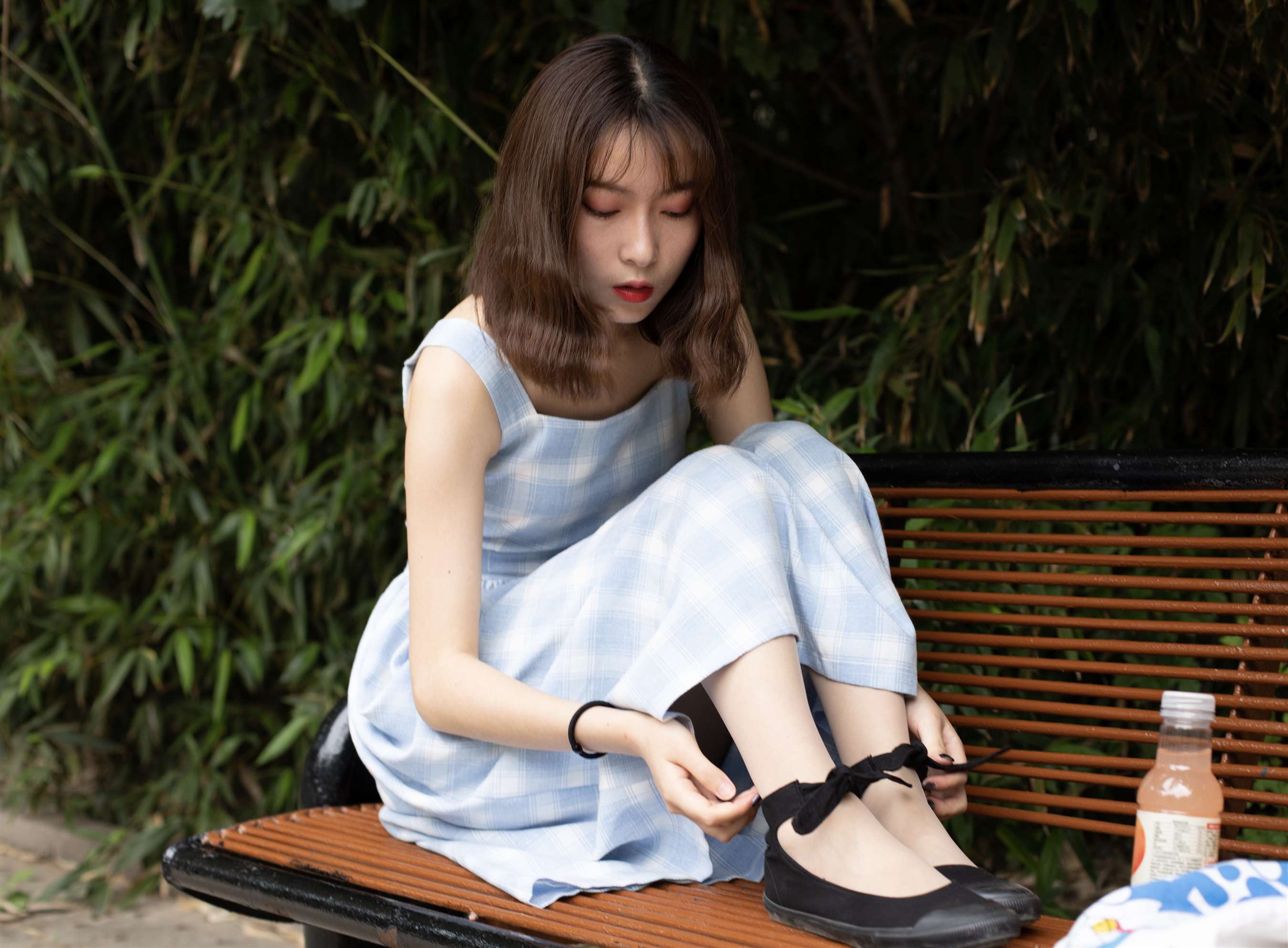 《棉套肉丝脚丫》作品图