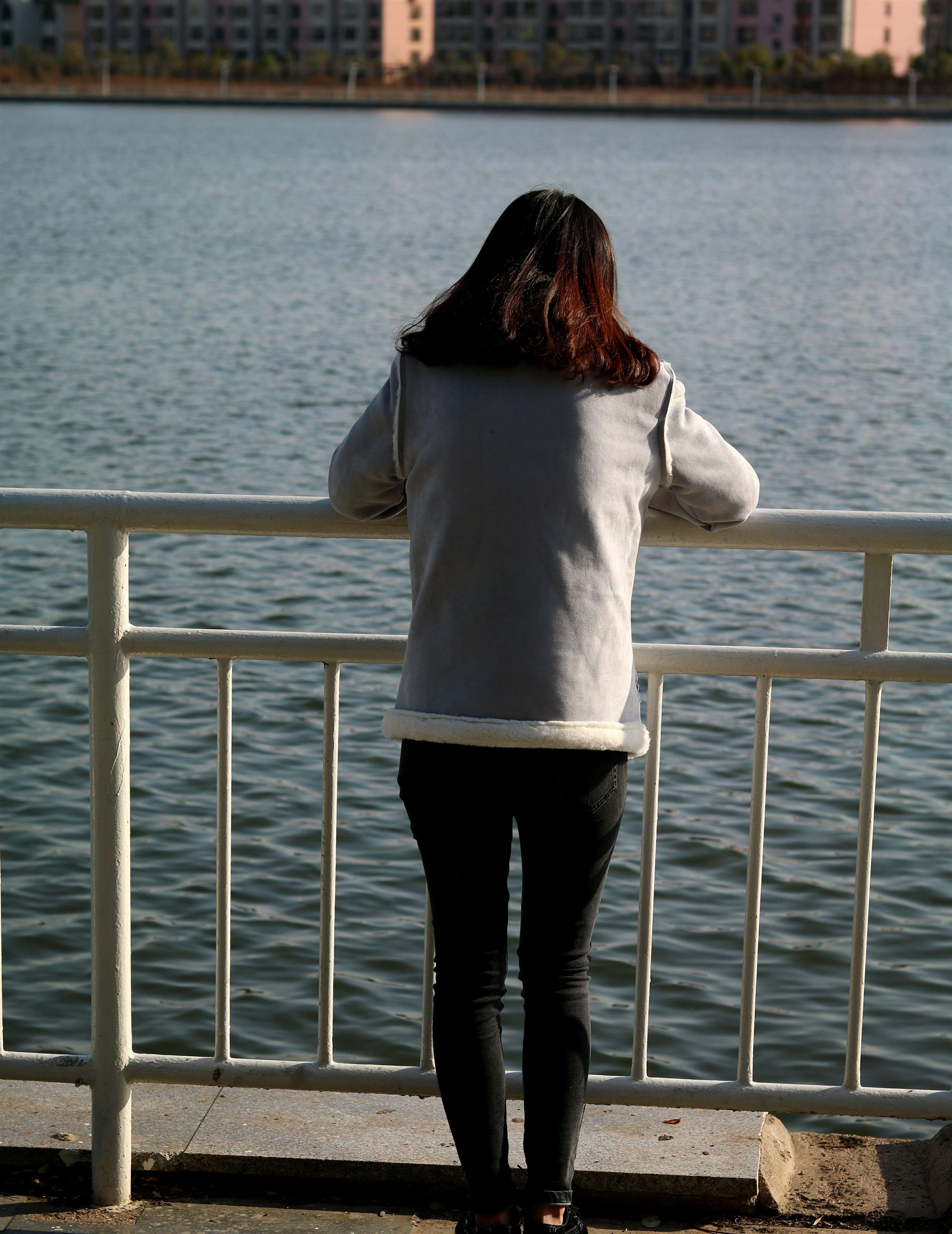 《周末的一天》作品图