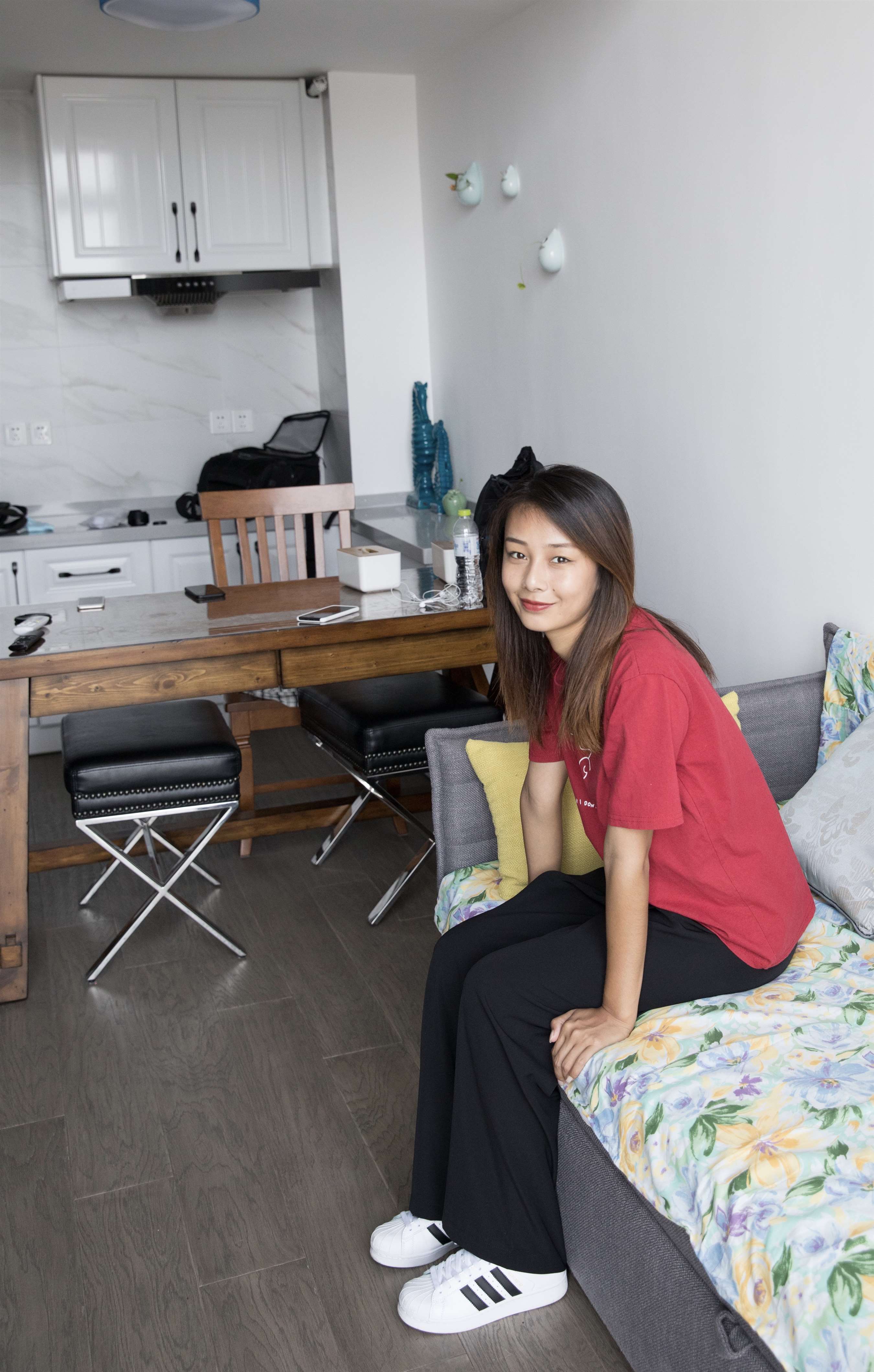 《板鞋棉袜少女跳绳》作品图