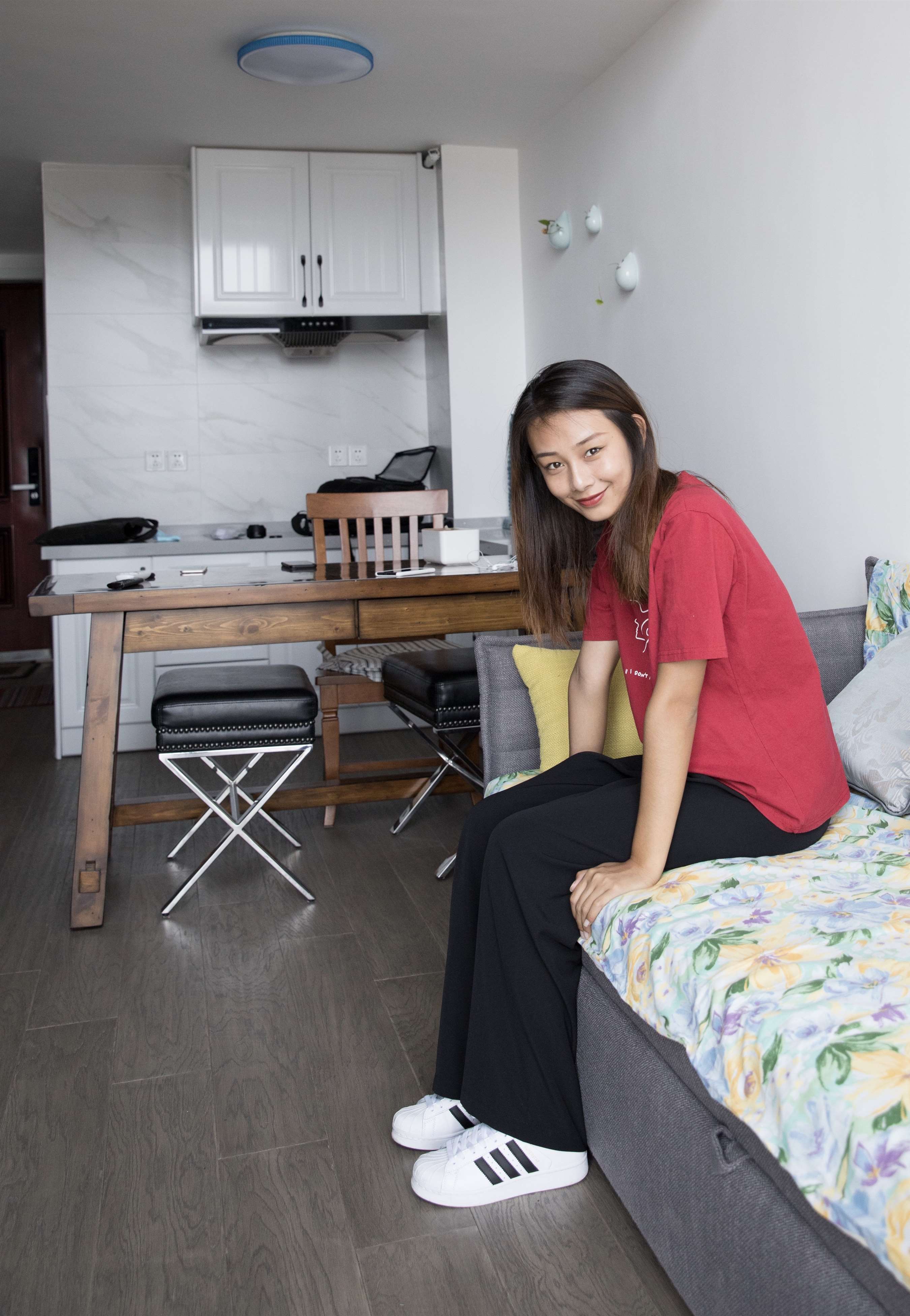 《板鞋棉袜少女跳绳》作品图