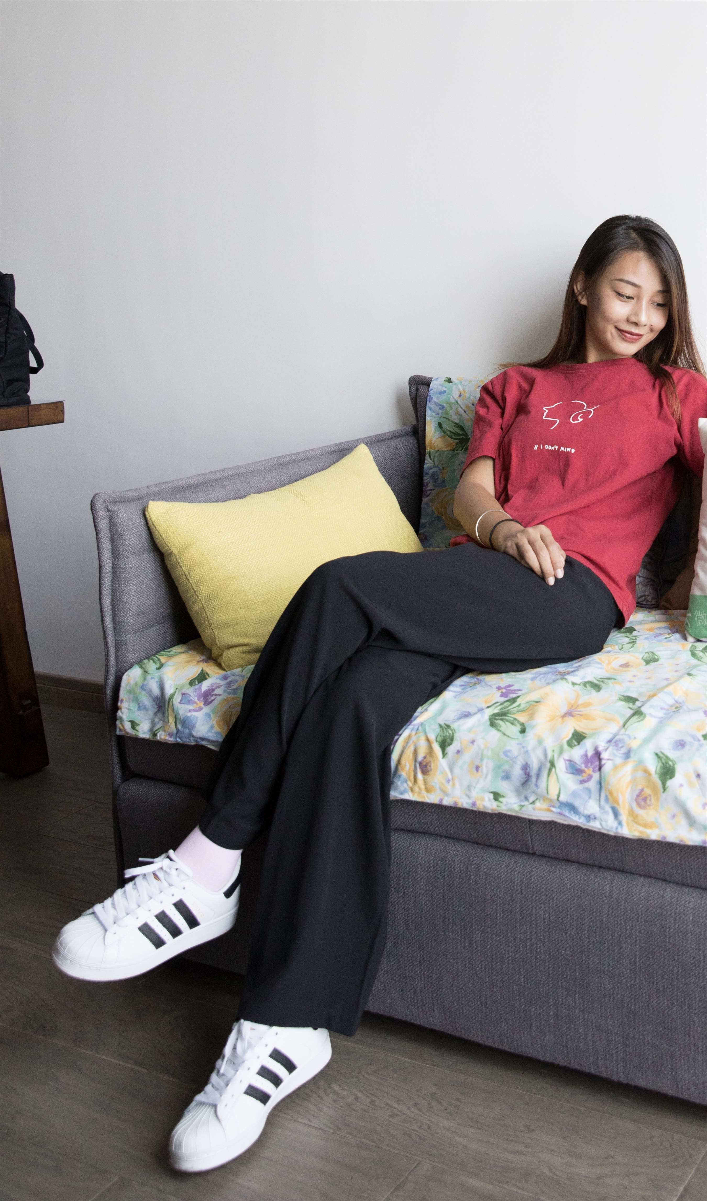 《板鞋棉袜少女跳绳》作品图