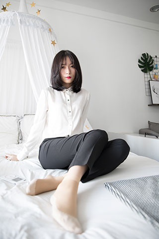 职业装学姐换袜
