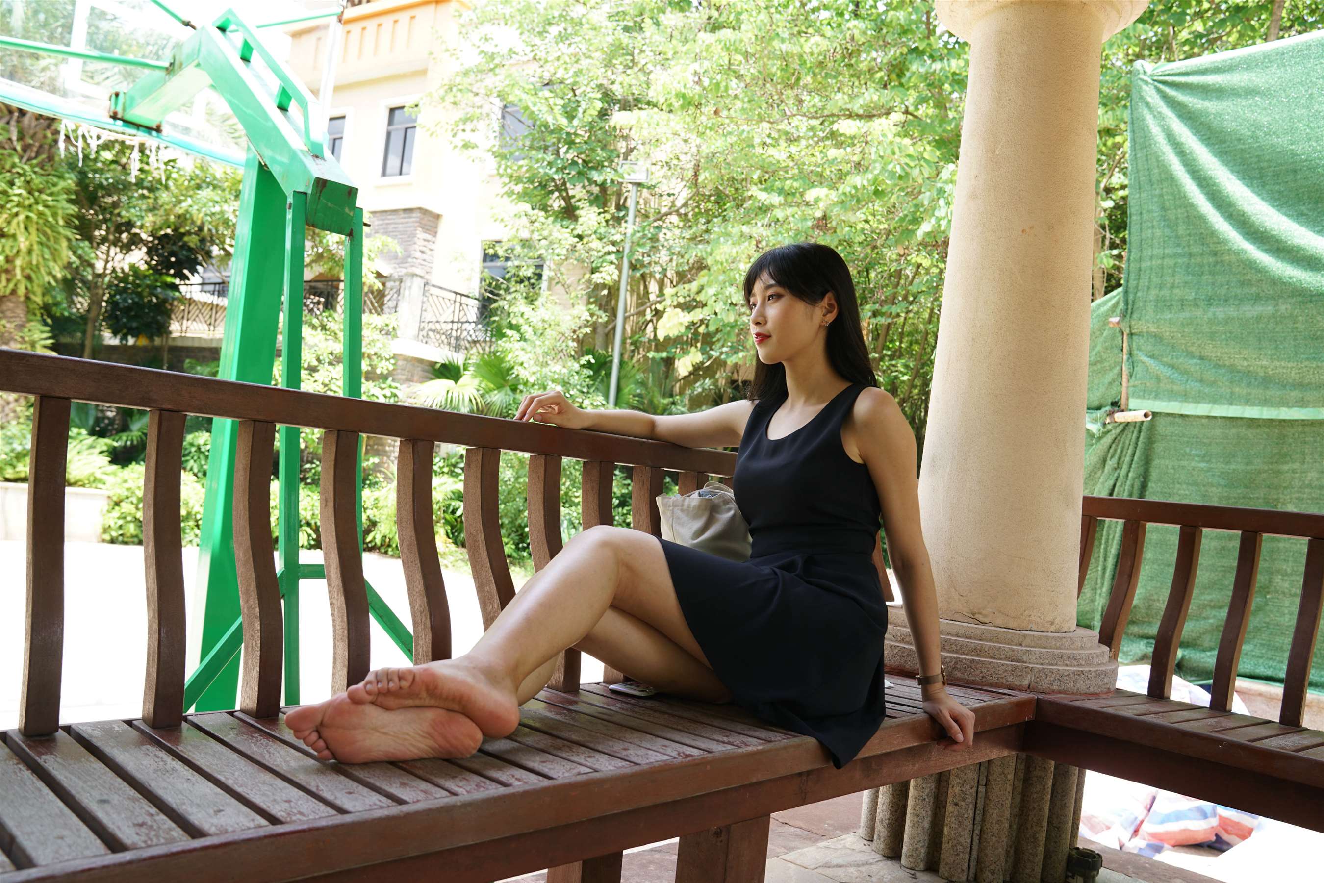 《御姐小颜》作品图