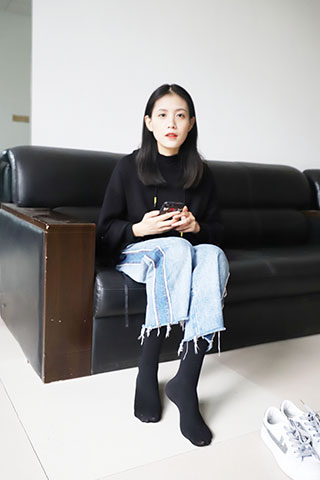 小姐姐板鞋の黑长棉袜