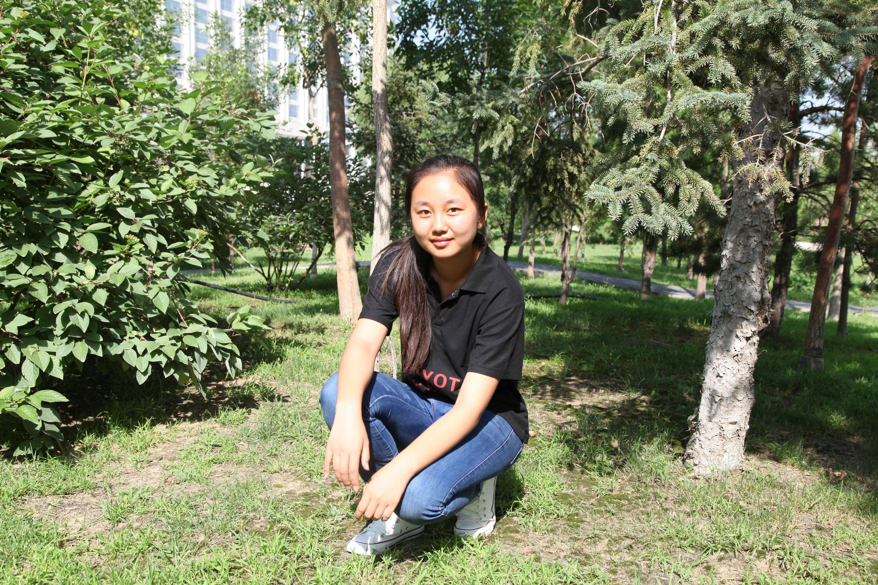 《害羞的学妹》作品图