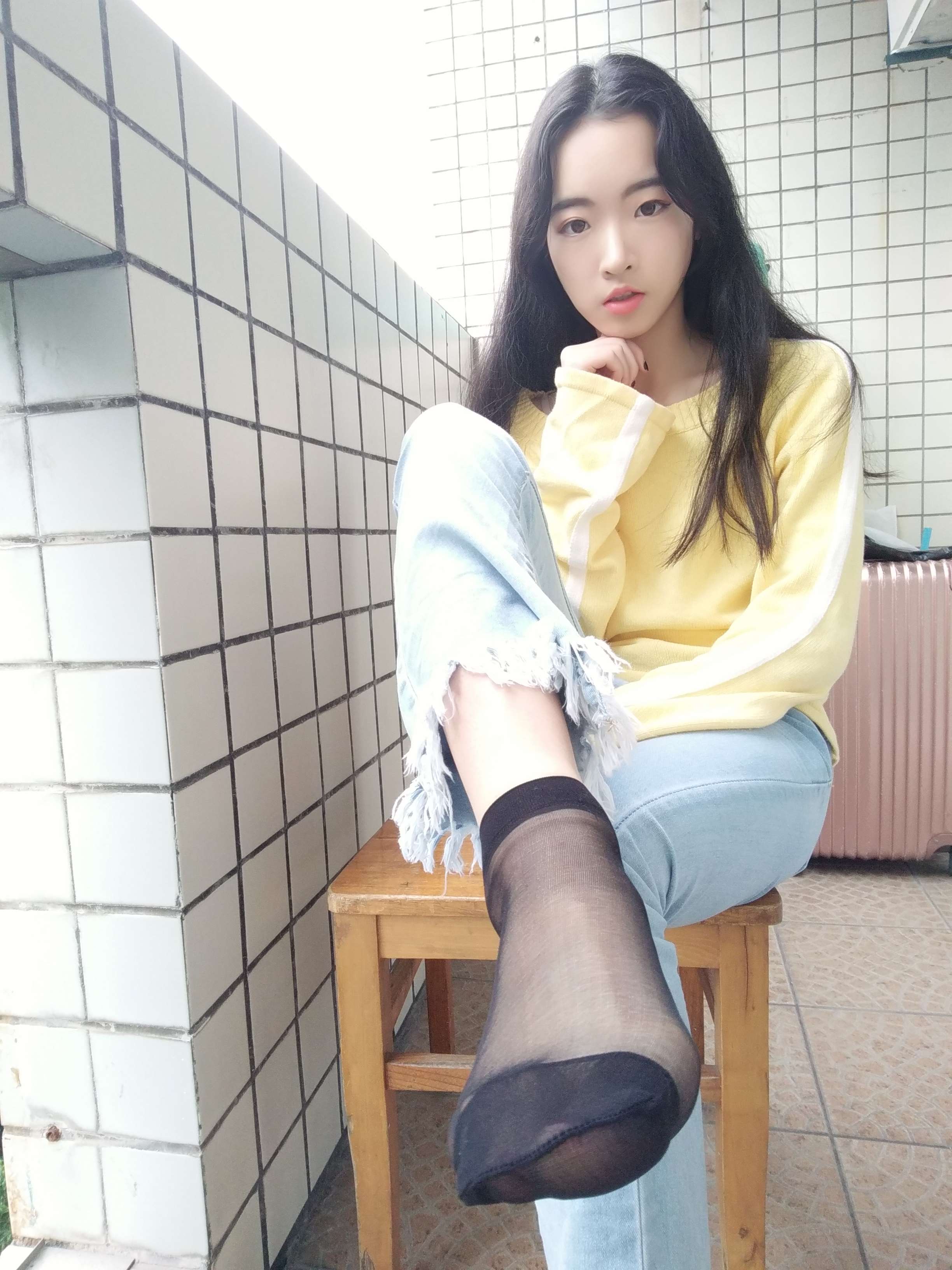 《学妹的短丝脚》作品图