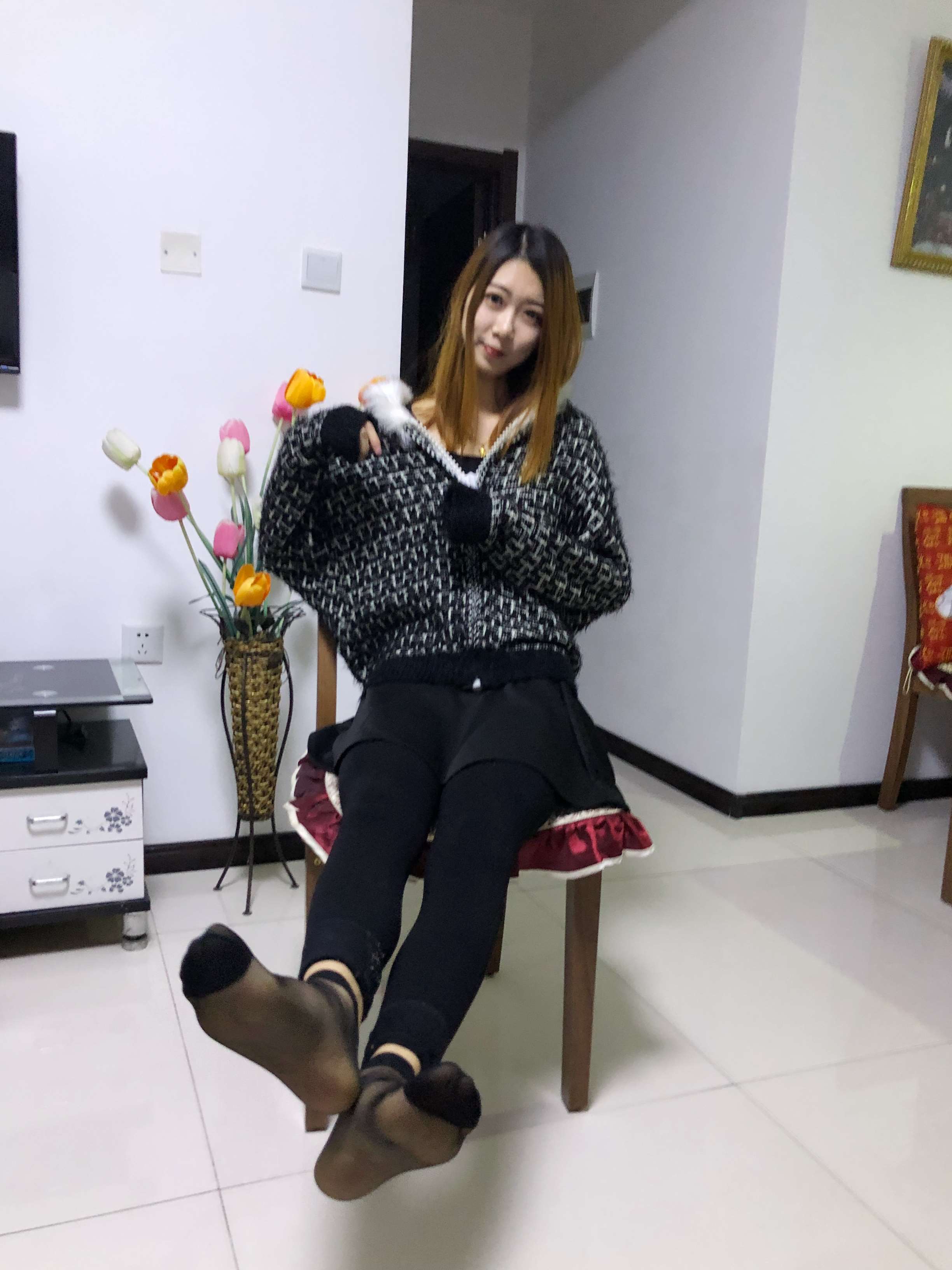 《蔡雨汐的短丝脚》作品图