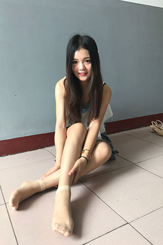 李欢的短丝脚丫