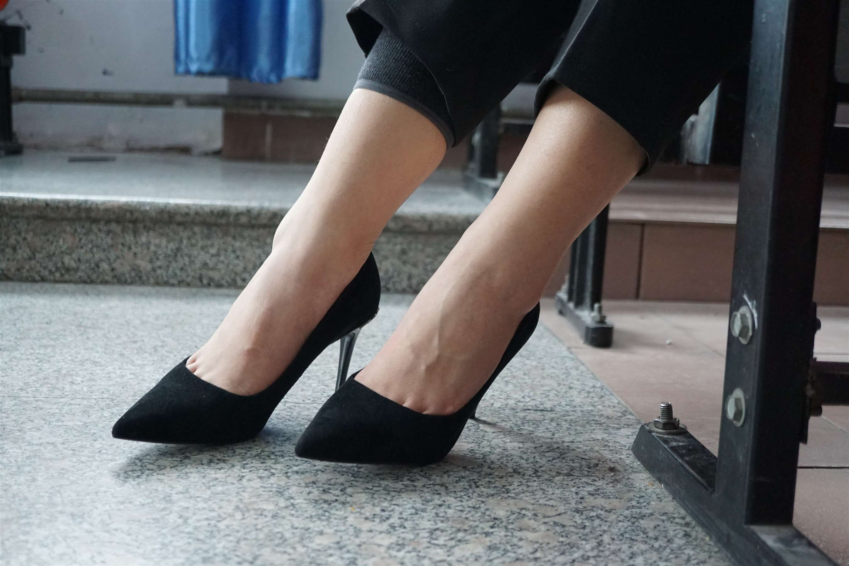 《阶梯教室约拍大学生》作品图