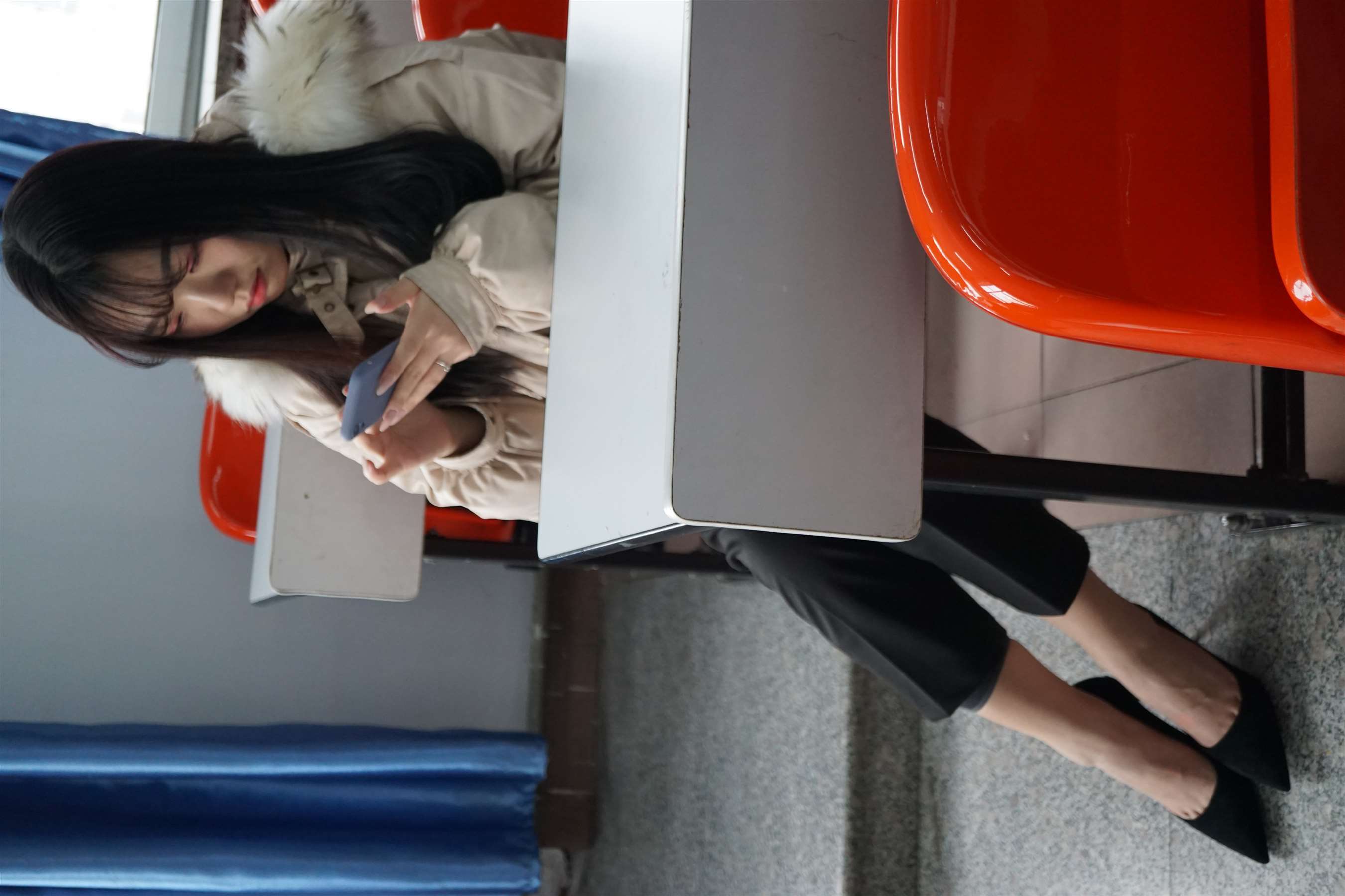 《阶梯教室约拍大学生》作品图