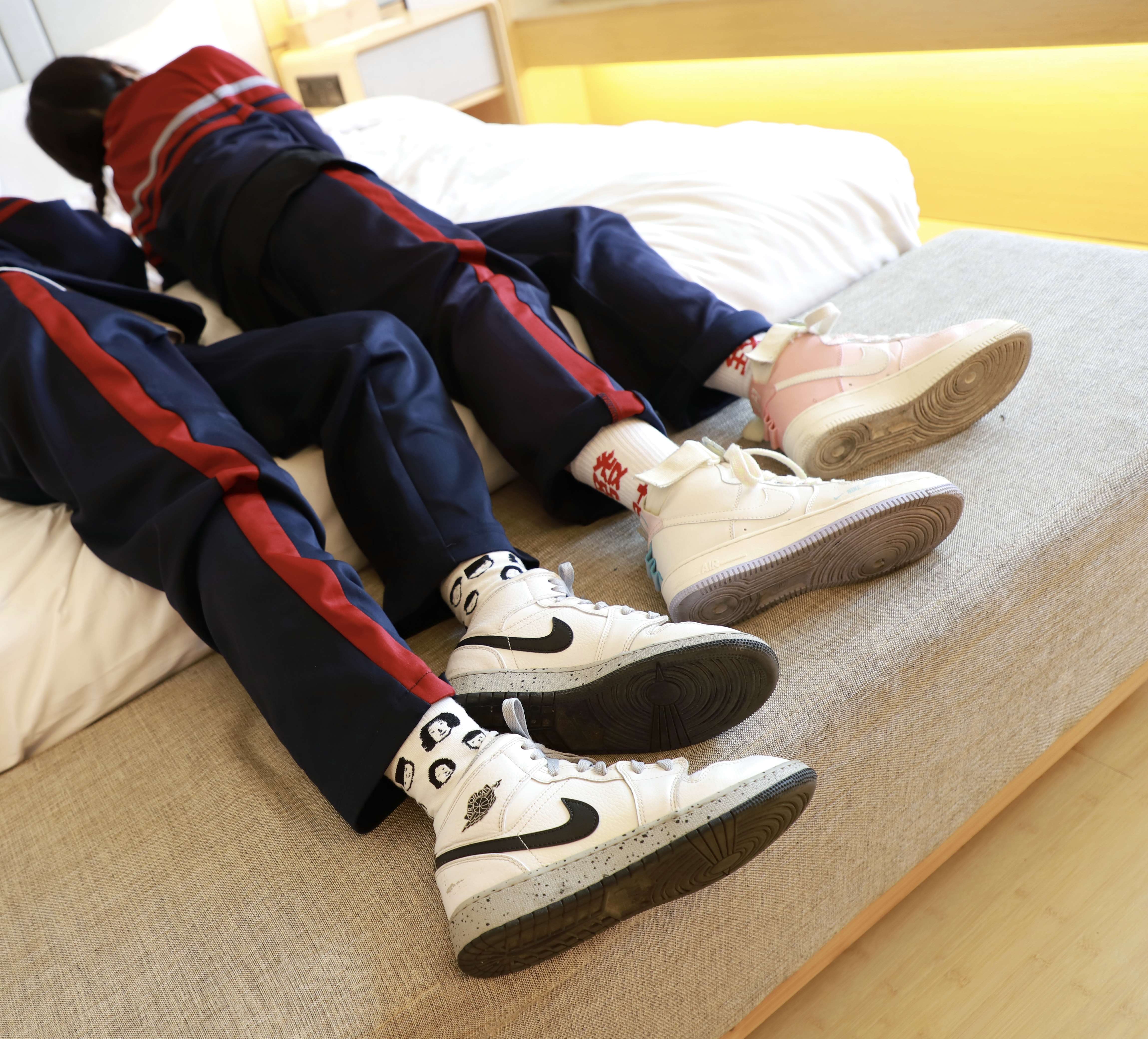 《学妹棉袜互jio》作品图