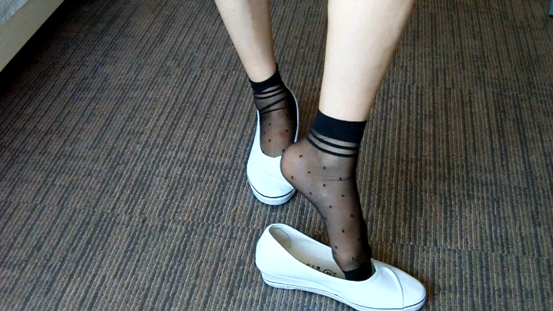 《【视频】苏格兰情调黑丝秀》作品图