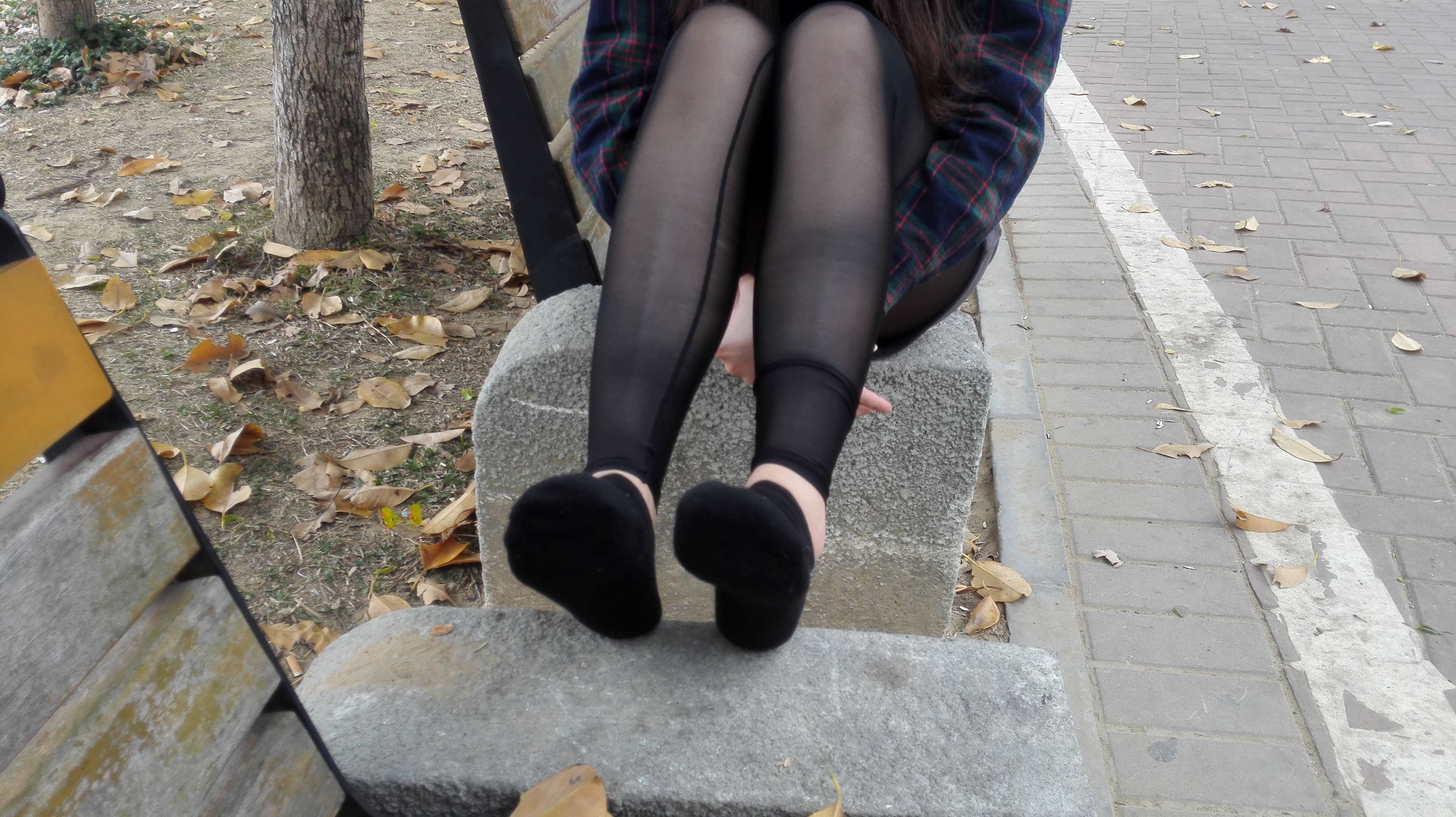 《【视频】雯雯约拍》作品图