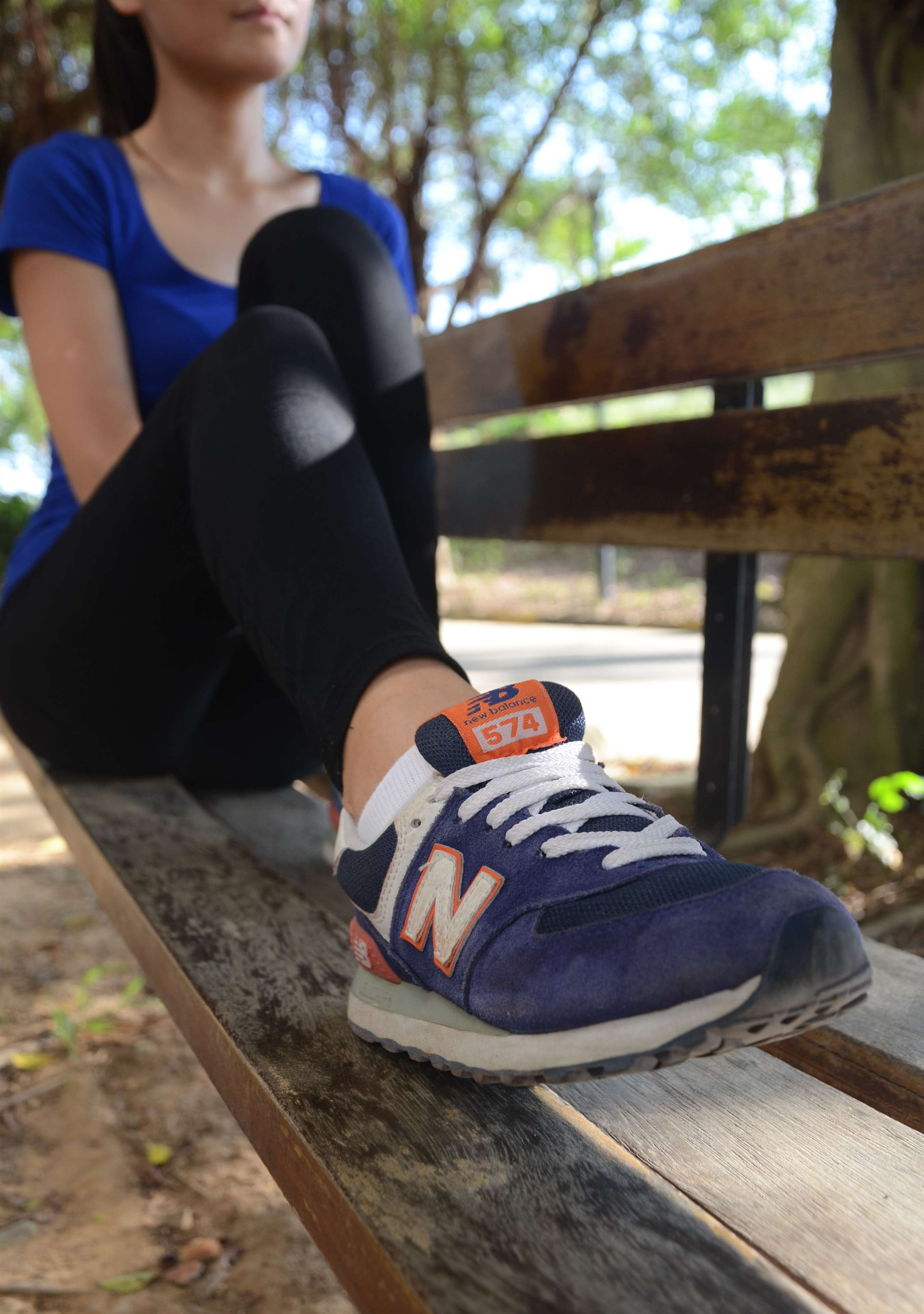 《N字鞋の白棉袜脚》作品图