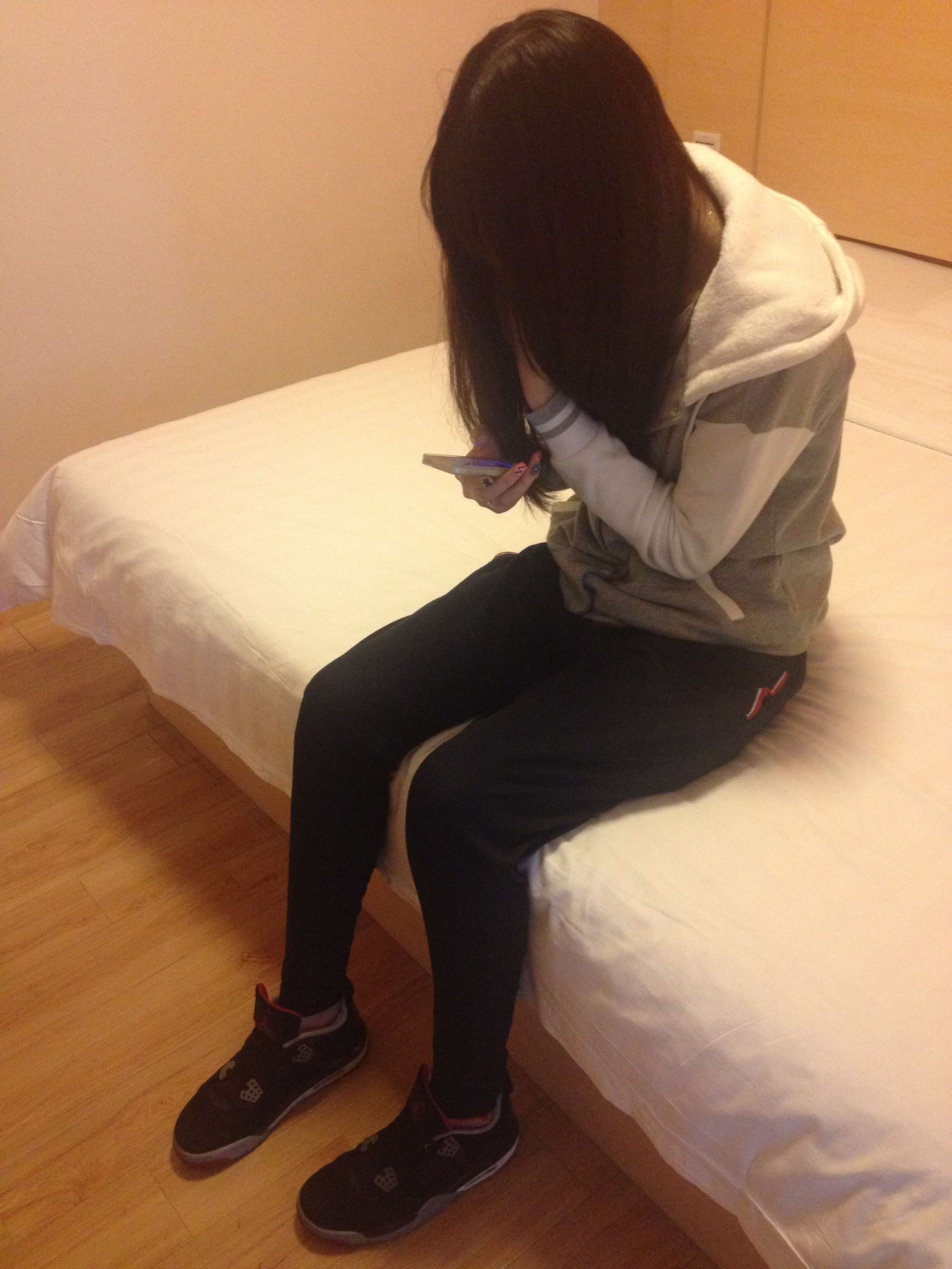 《旅馆yue拍女大学生》作品图