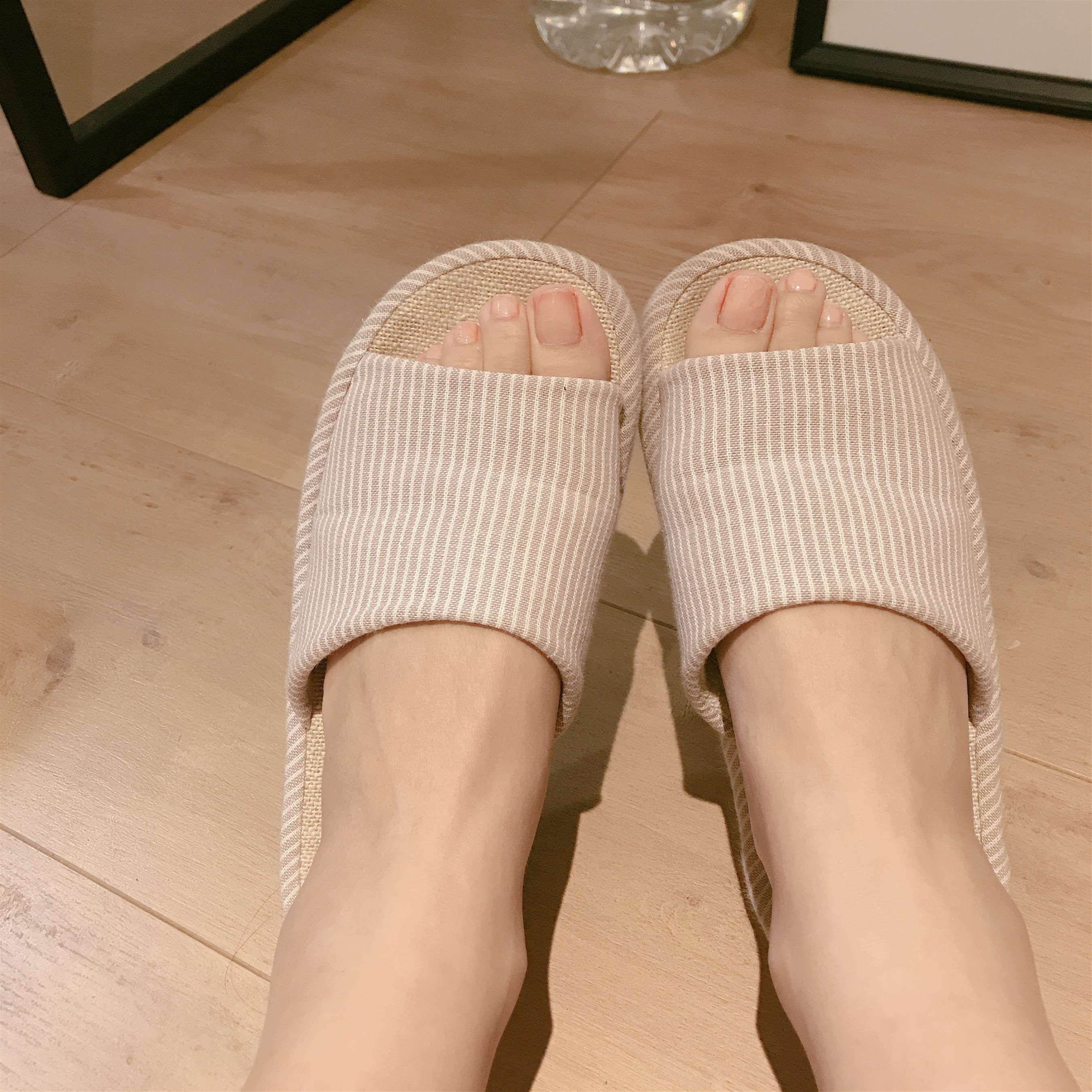 《牛奶洗脚》作品图