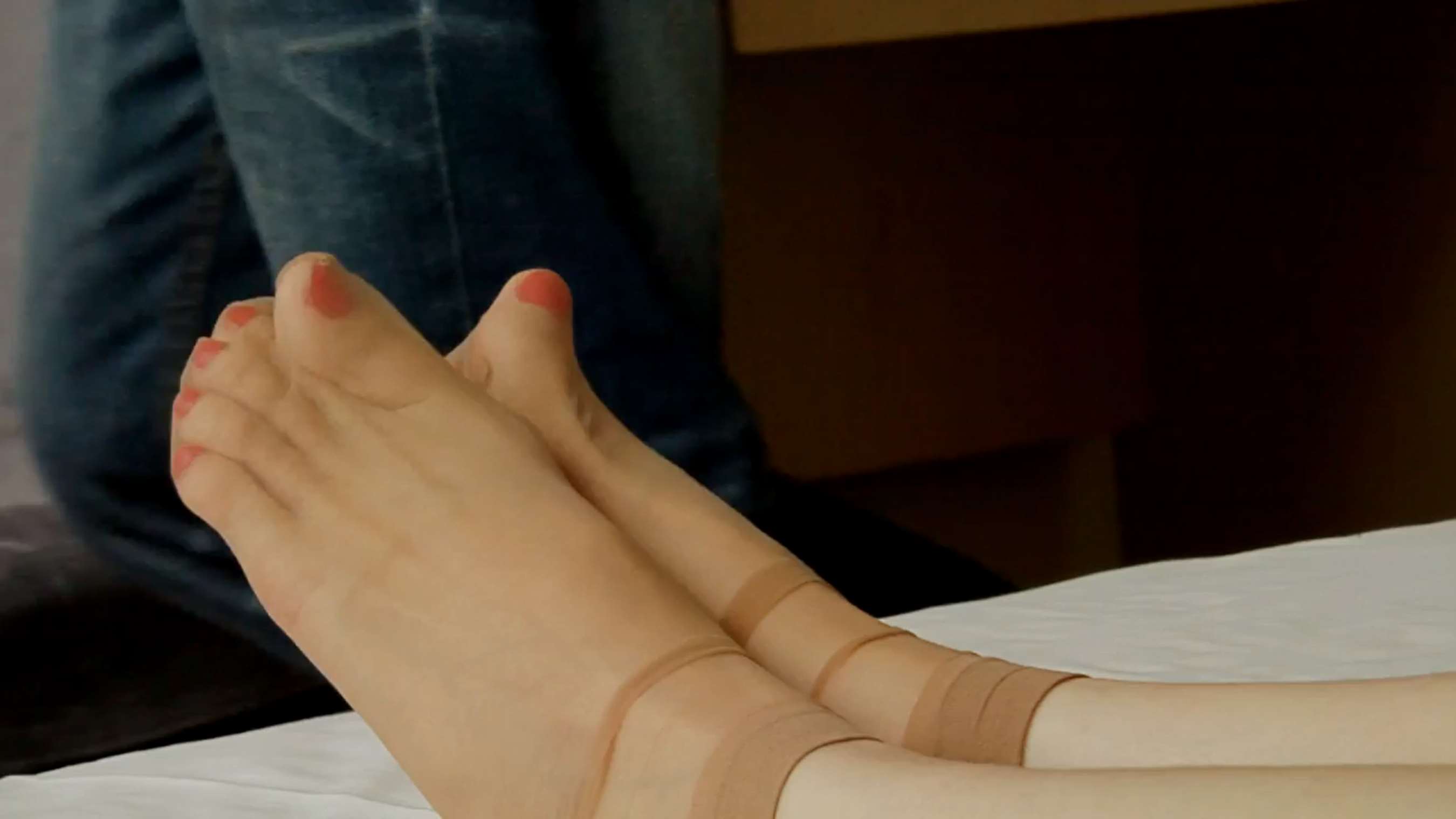 《【视频】钱妹子丝足の裸足》作品图