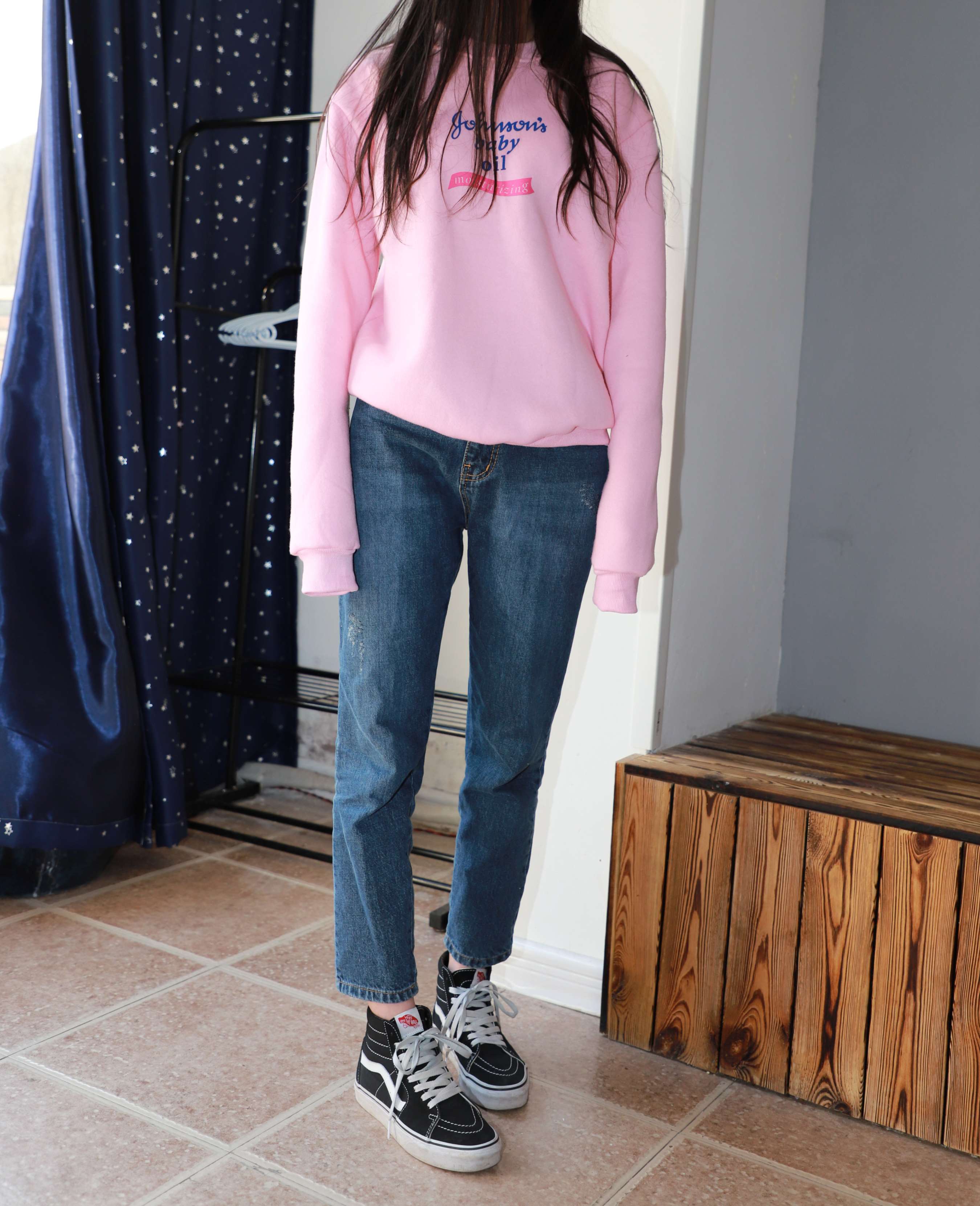 《布鞋の两双棉袜脚》作品图