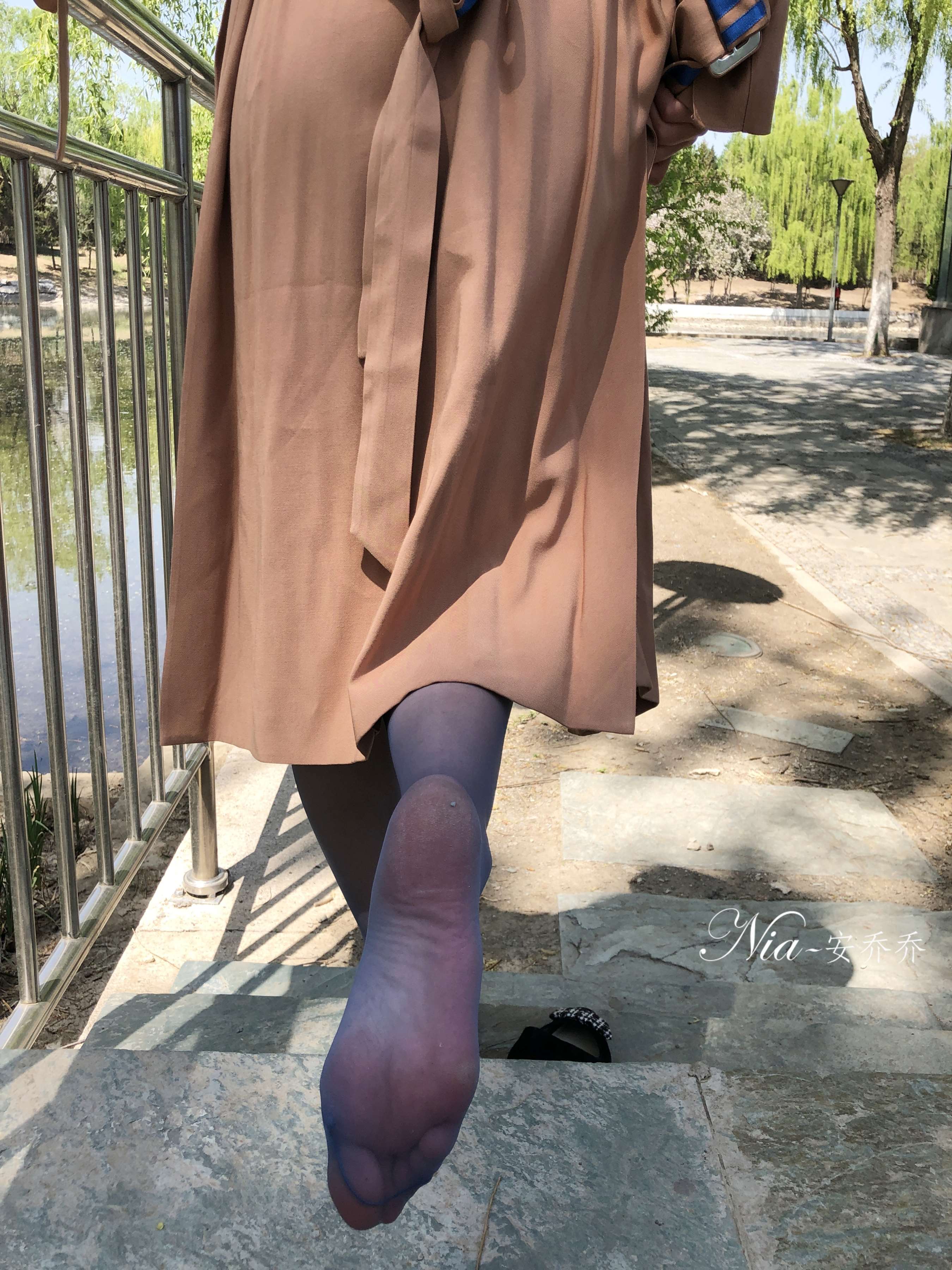 《不小心被发现了》作品图