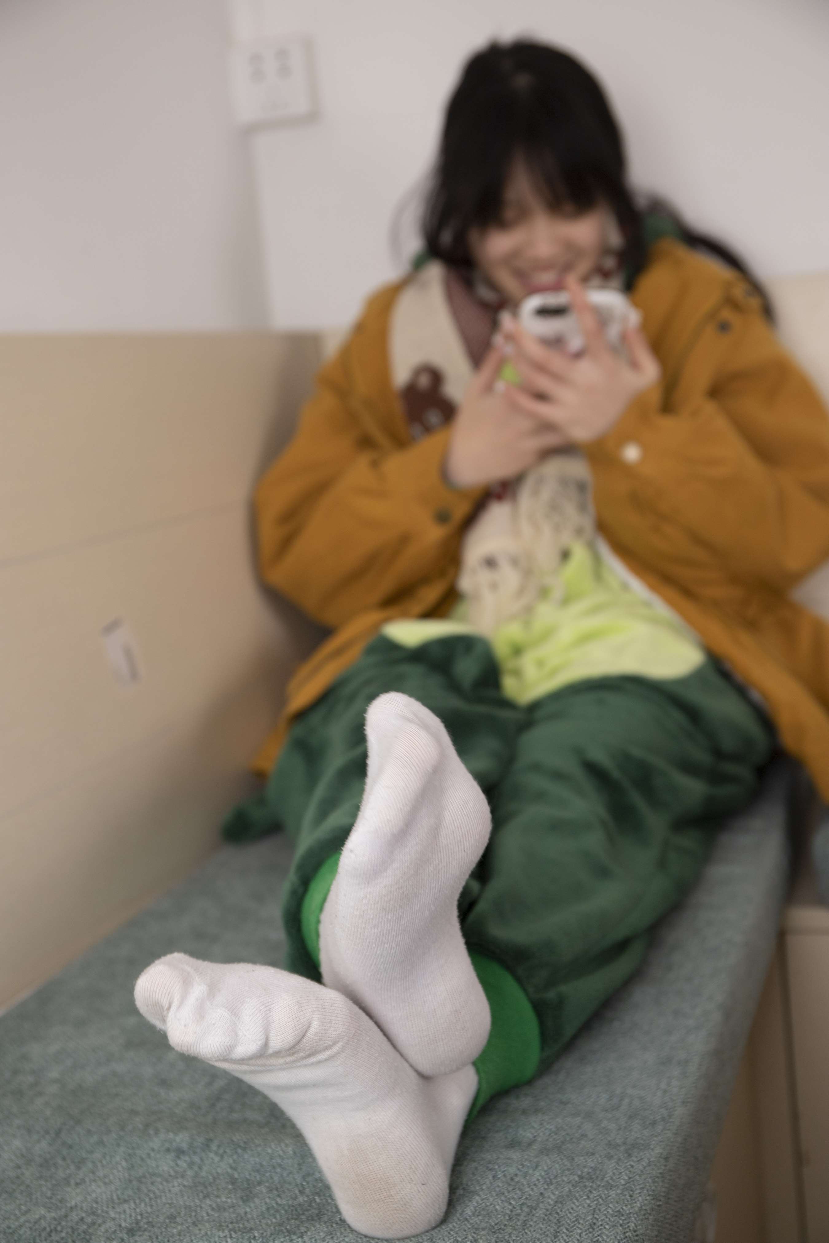 《出租内的萌妹子》作品图