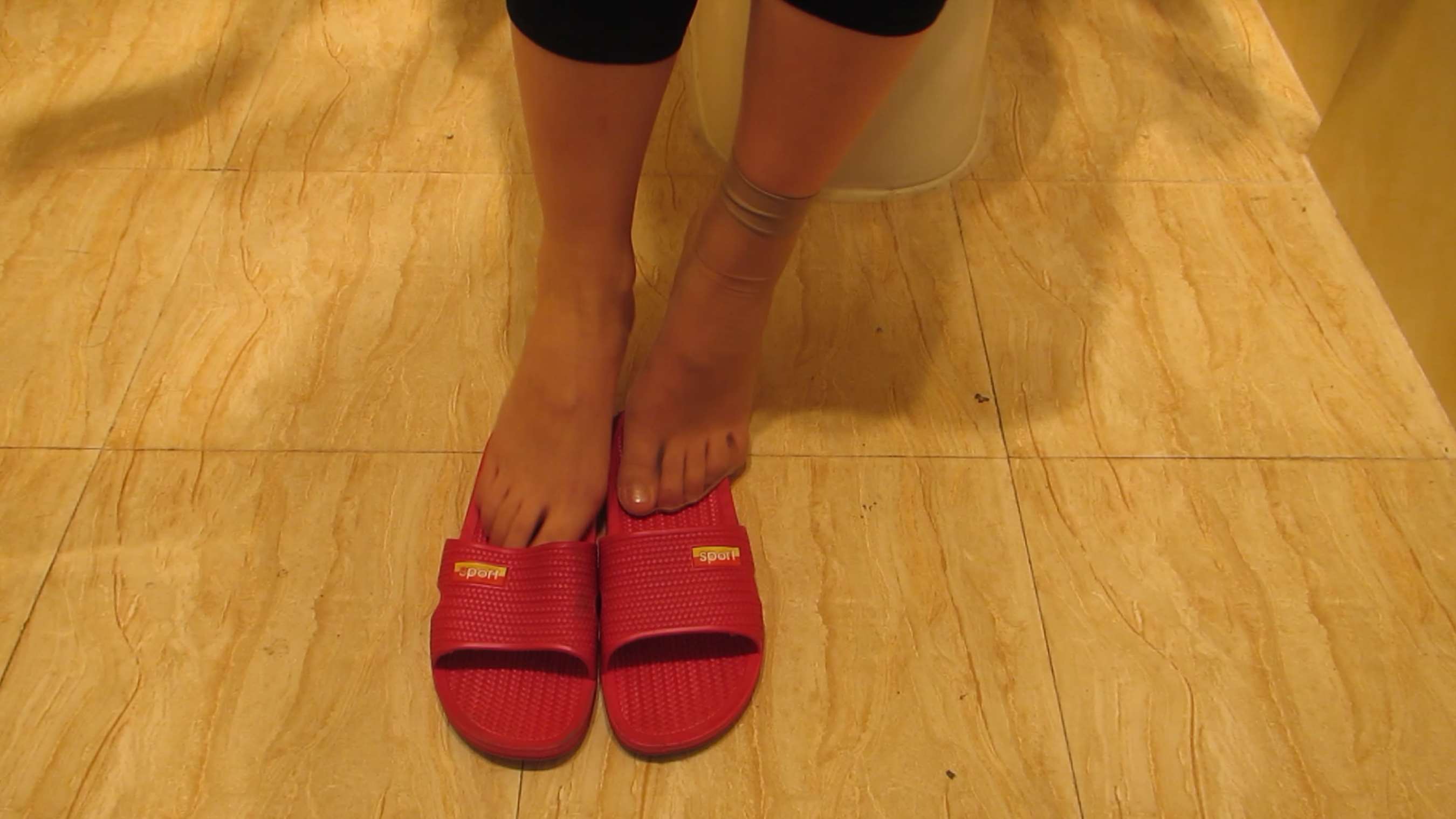 《【视频】珊珊浴室》作品图