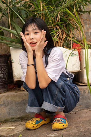 学妹静儿小镇游玩
